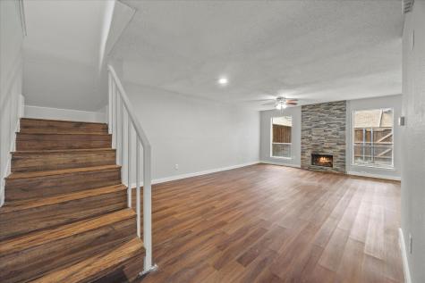 3022 Eastpark Drive Garland TX 75044