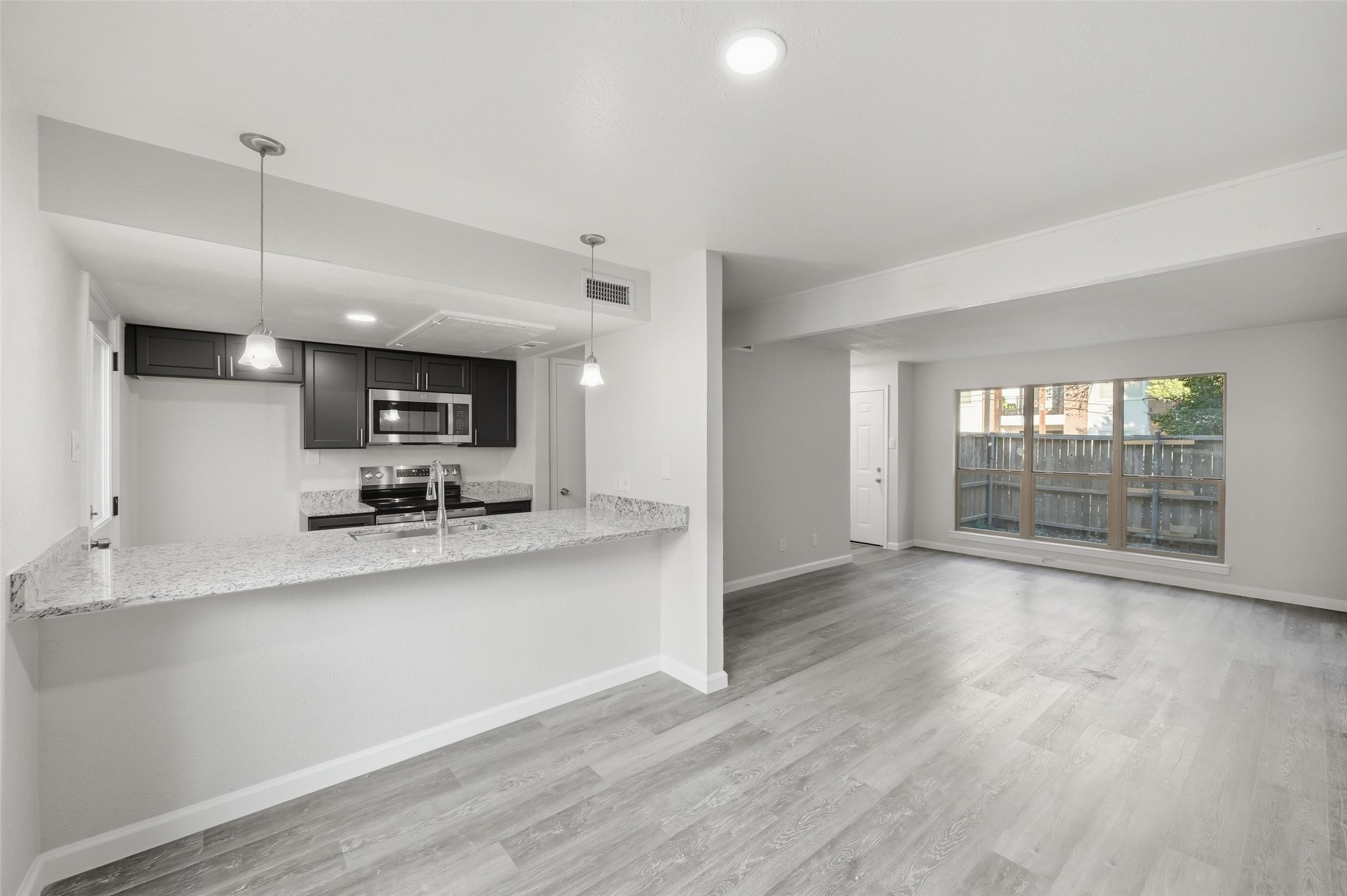 2702 Douglas Avenue Dallas TX 75219