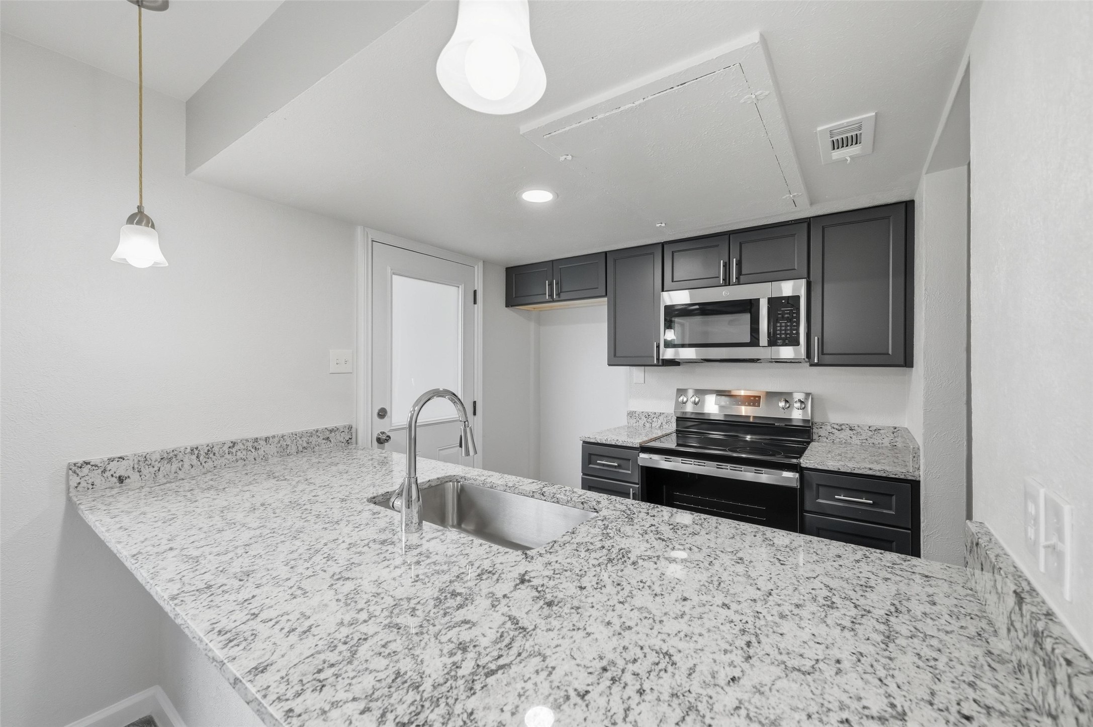 2702 Douglas Avenue Dallas TX 75219