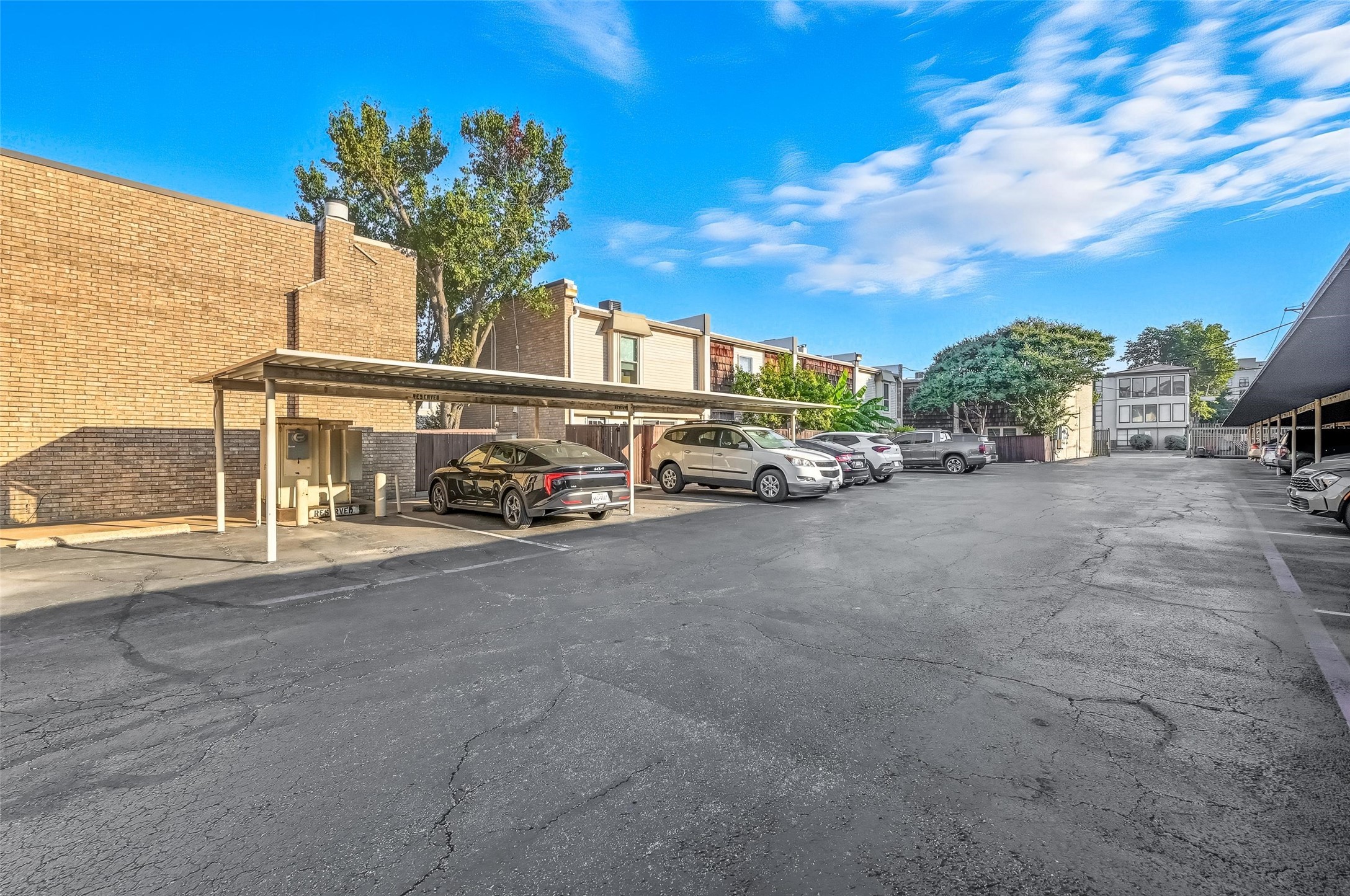 2702 Douglas Avenue Dallas TX 75219