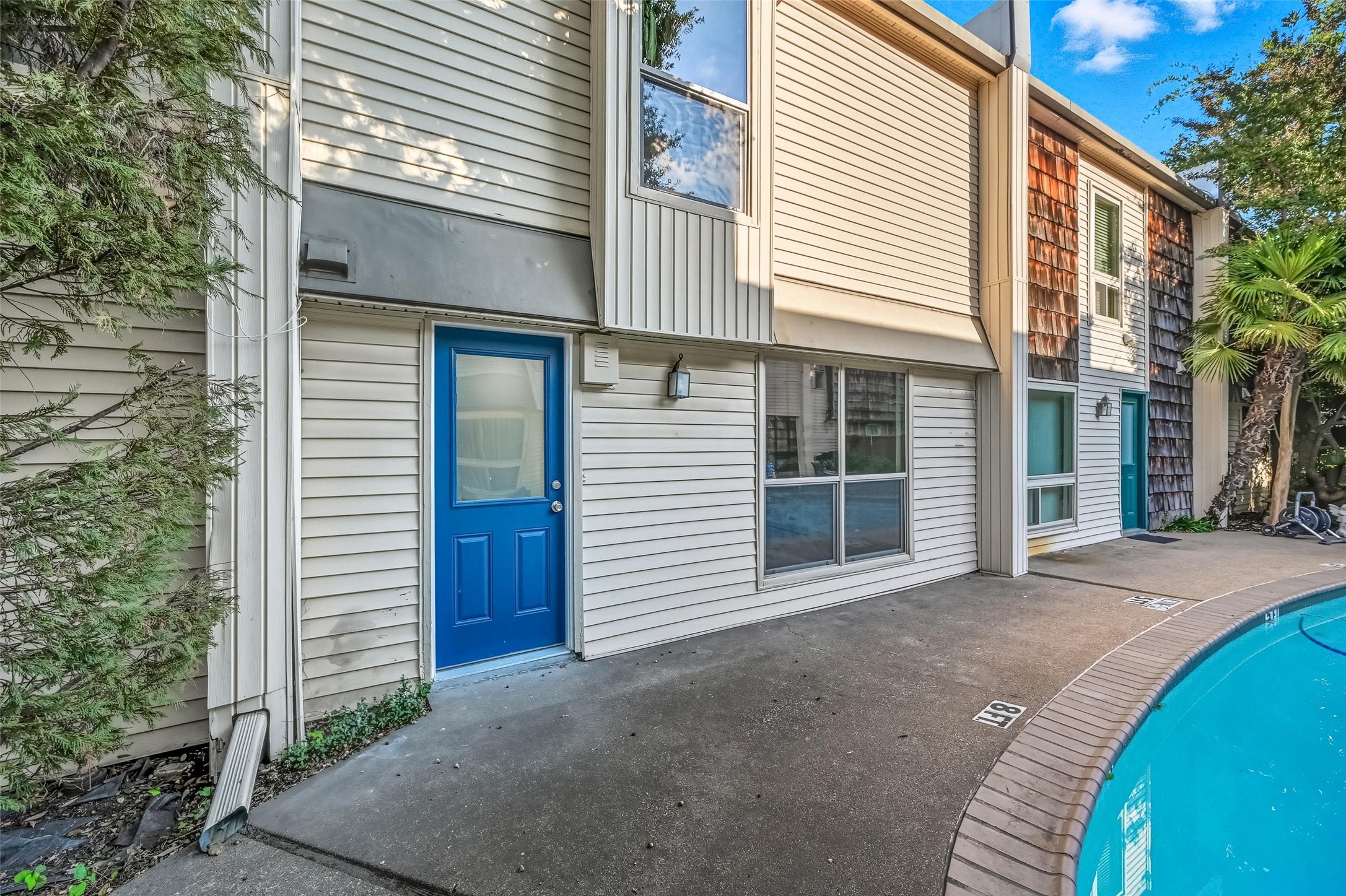 2702 Douglas Avenue Dallas TX 75219