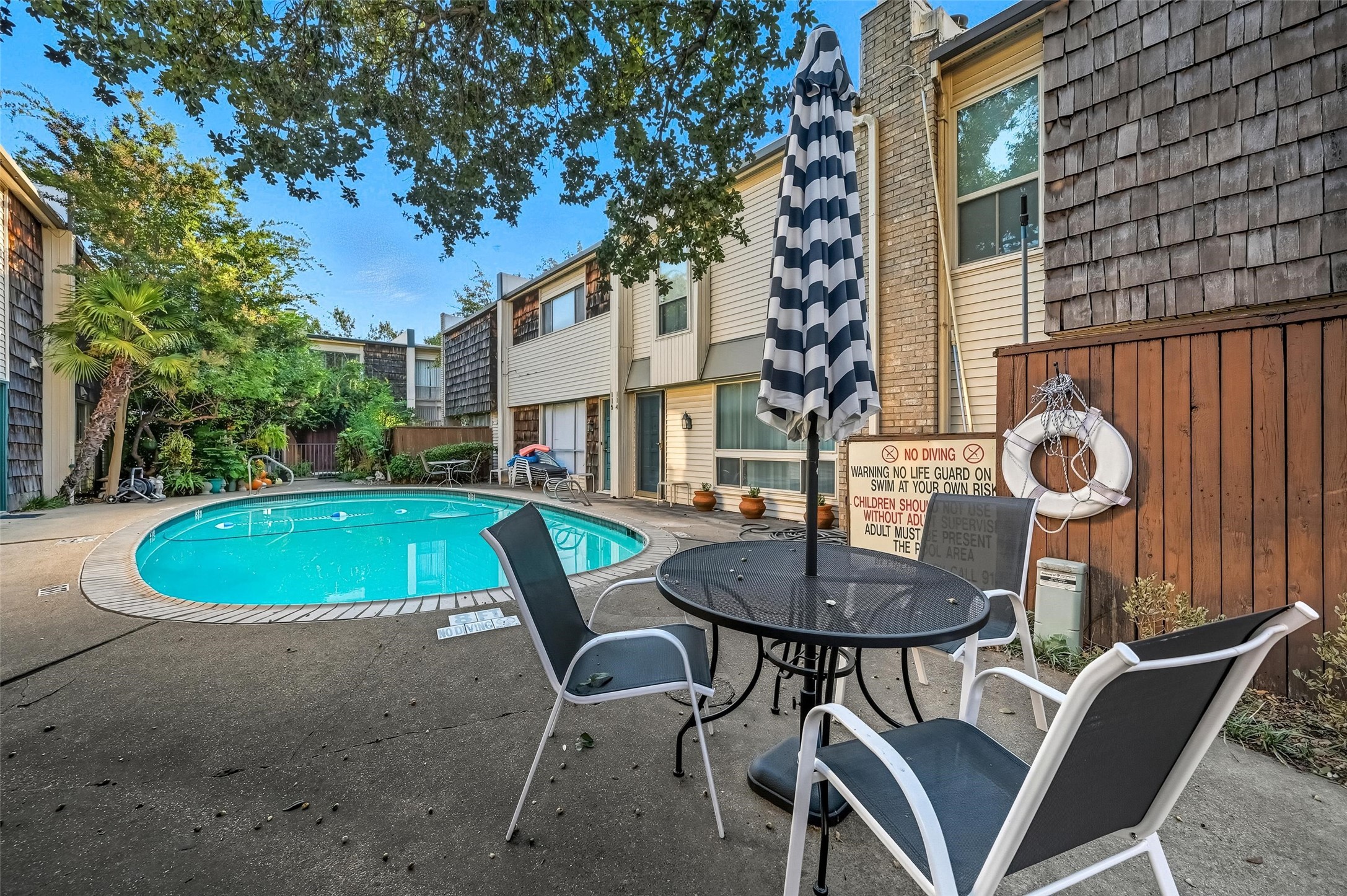 2702 Douglas Avenue Dallas TX 75219