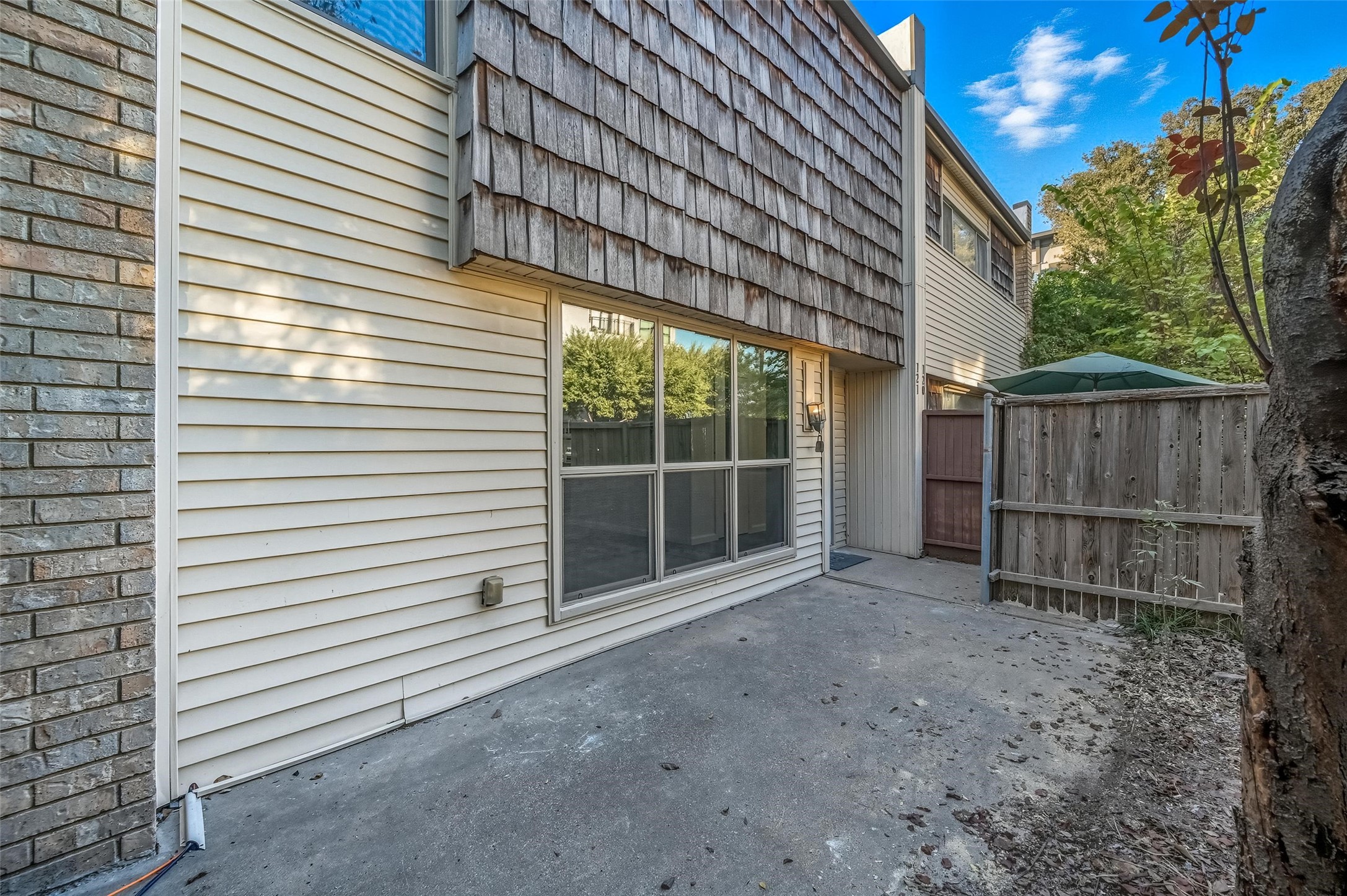 2702 Douglas Avenue Dallas TX 75219