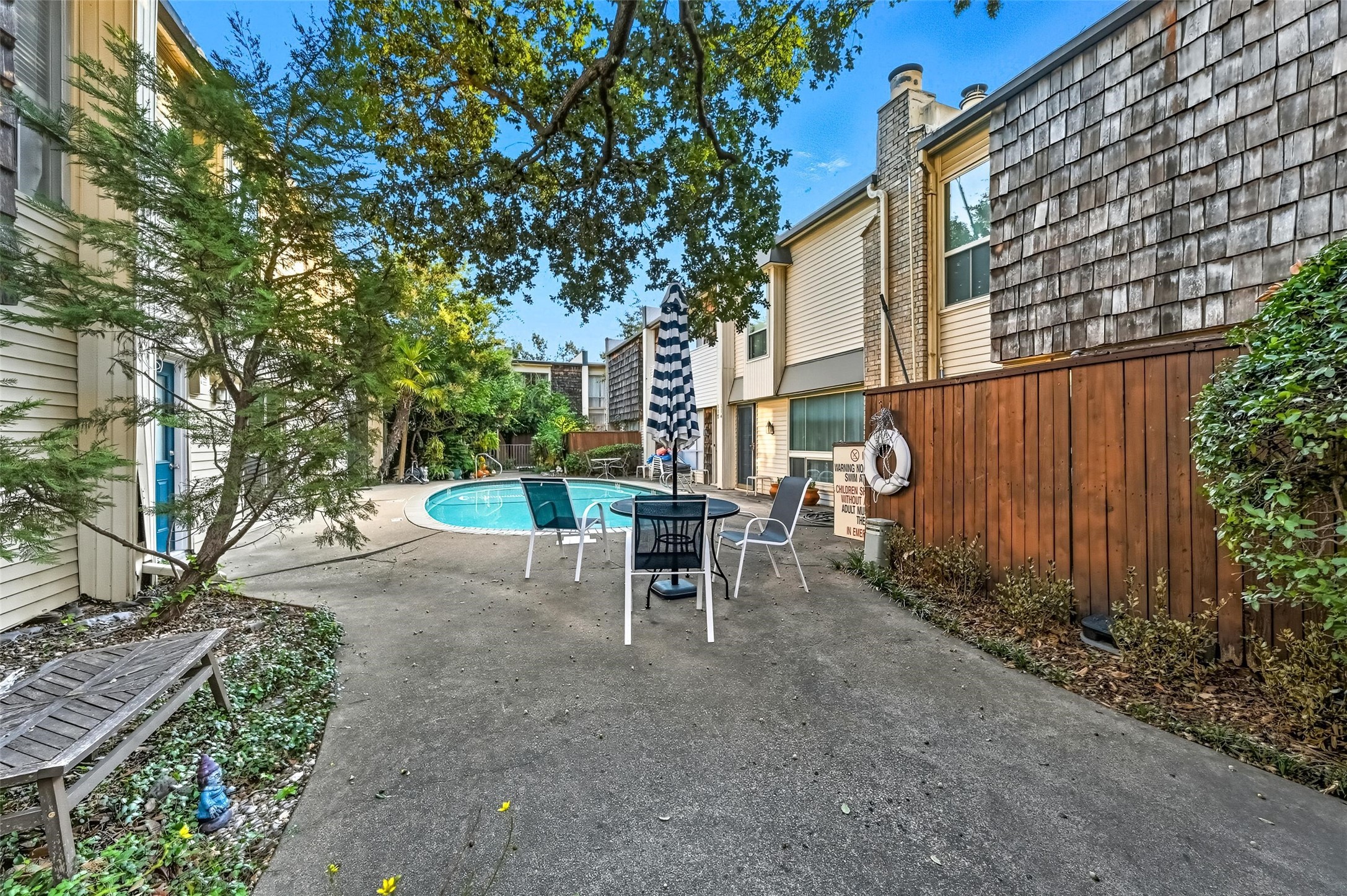 2702 Douglas Avenue Dallas TX 75219