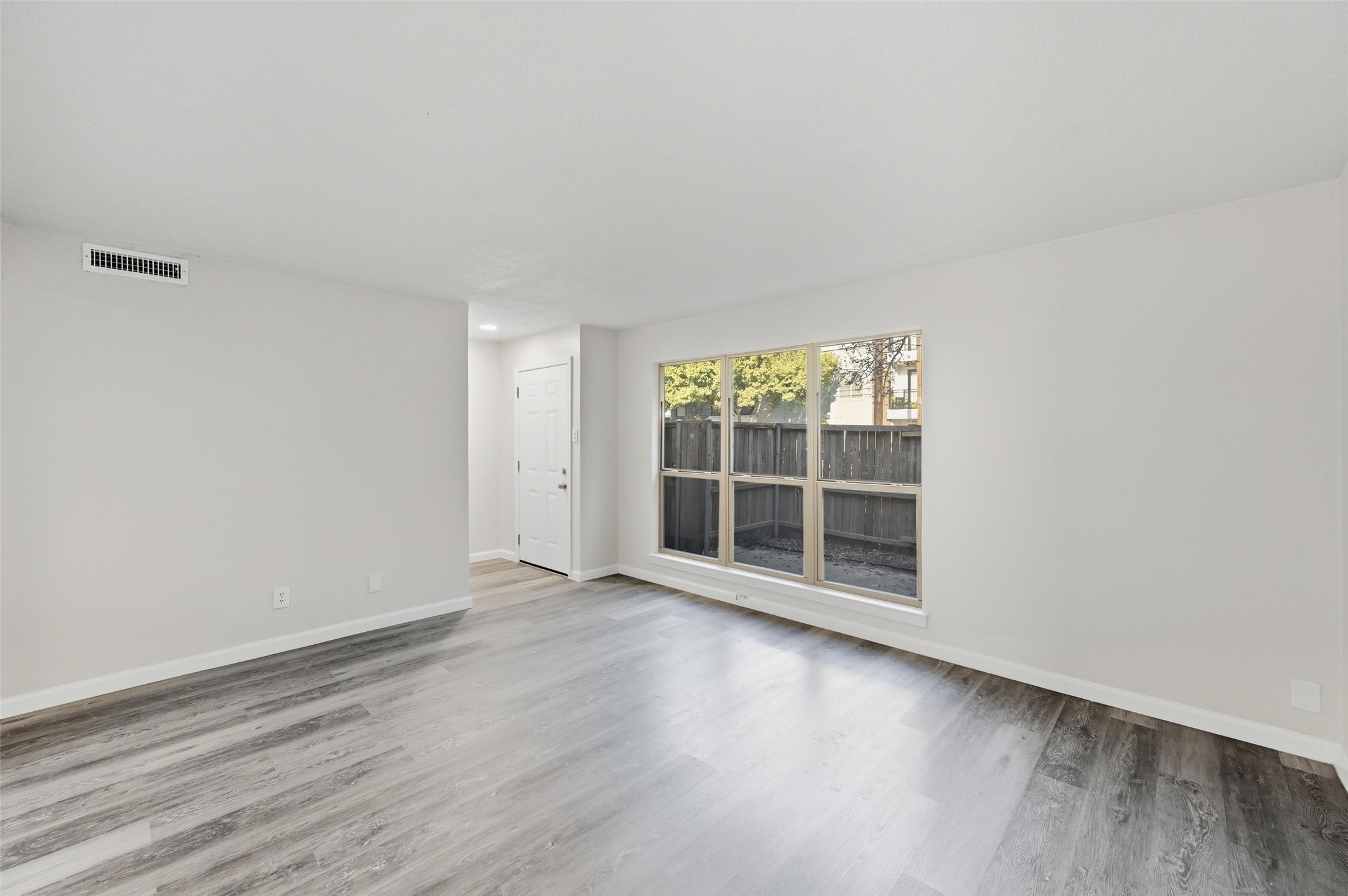 2702 Douglas Avenue Dallas TX 75219