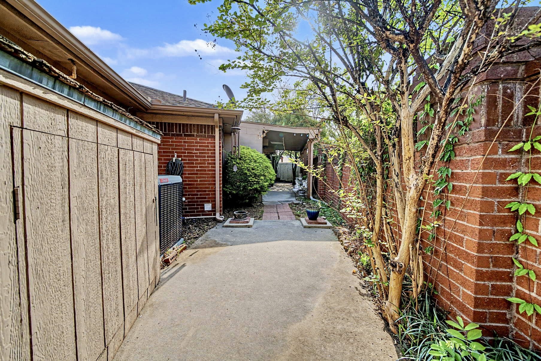 6609 Waterwood Circle Benbrook TX 76132