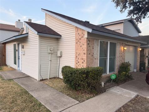 401 San Maria Drive Garland TX 75043