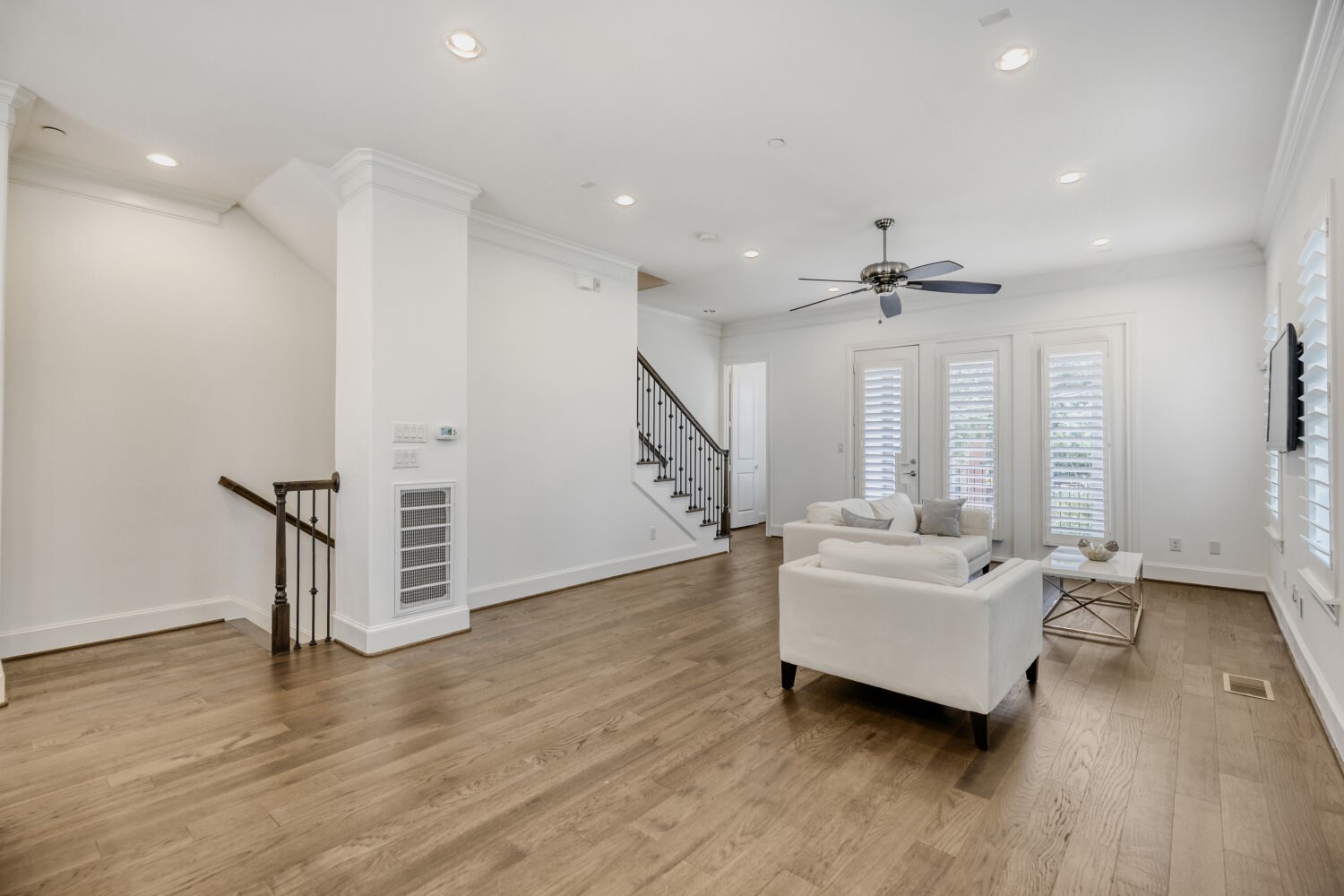 7333 Valley View Lane Dallas TX 75240