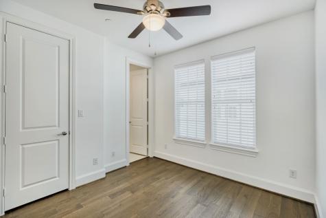 7333 Valley View Lane Dallas TX 75240