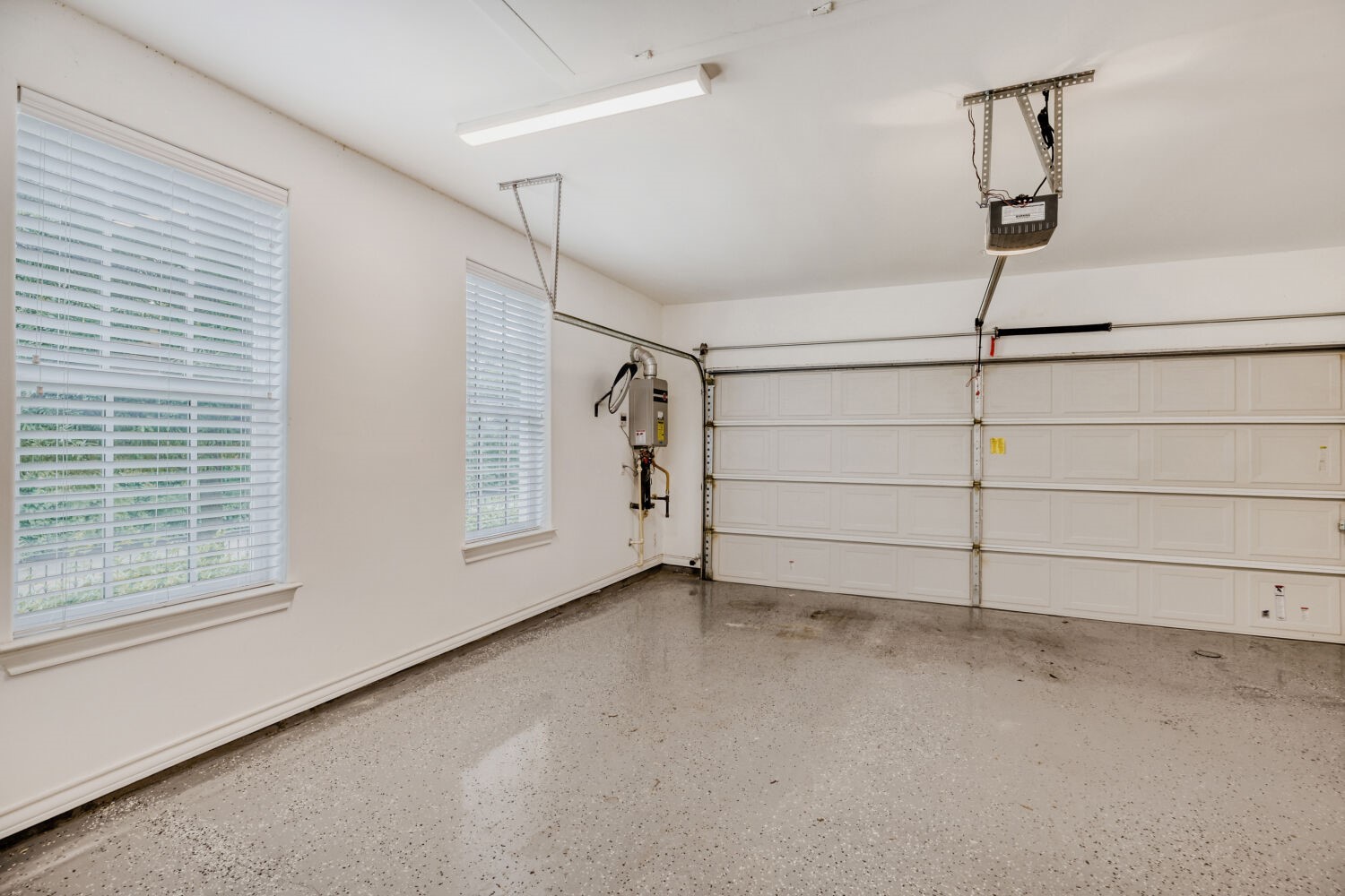 7333 Valley View Lane Dallas TX 75240