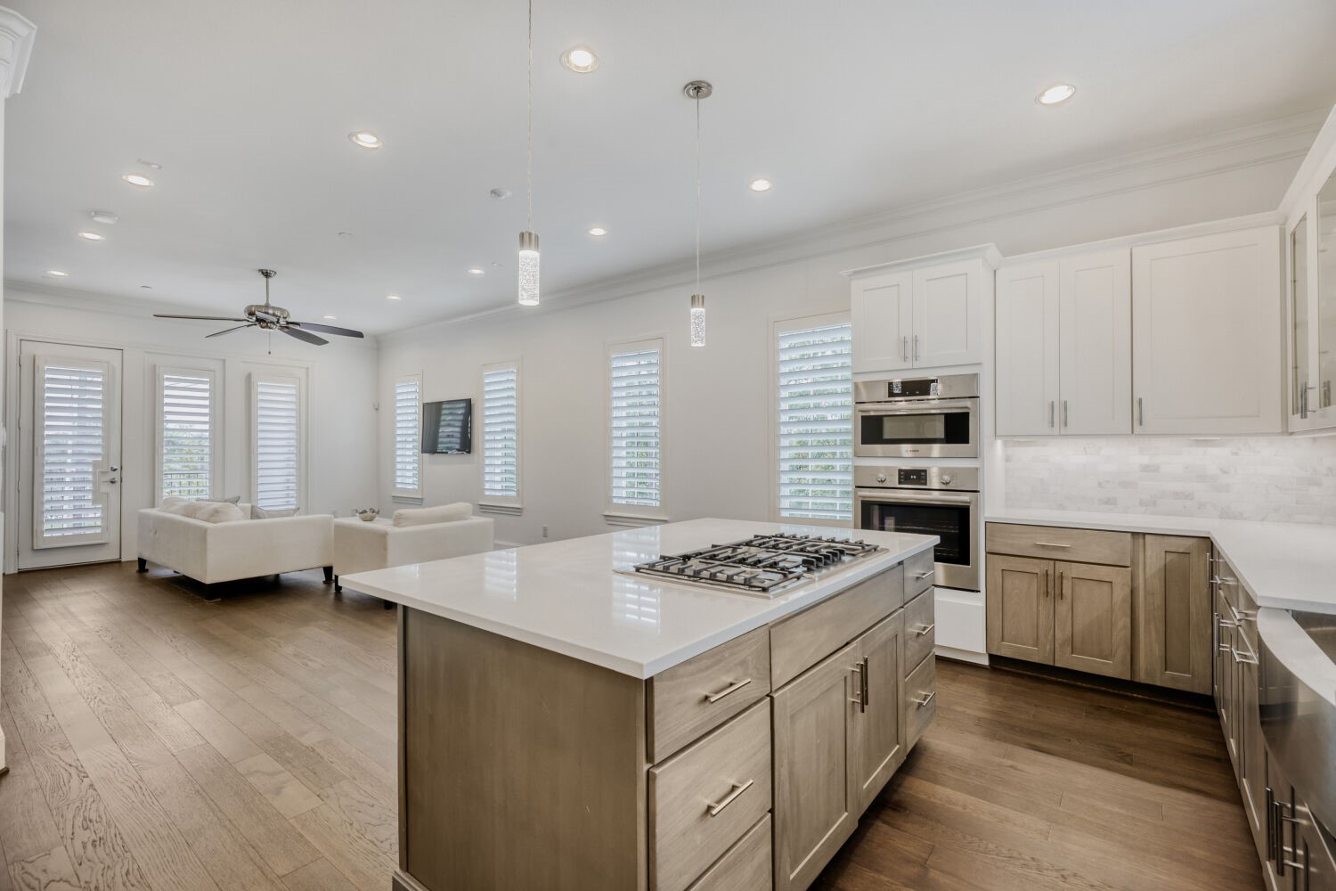 7333 Valley View Lane Dallas TX 75240