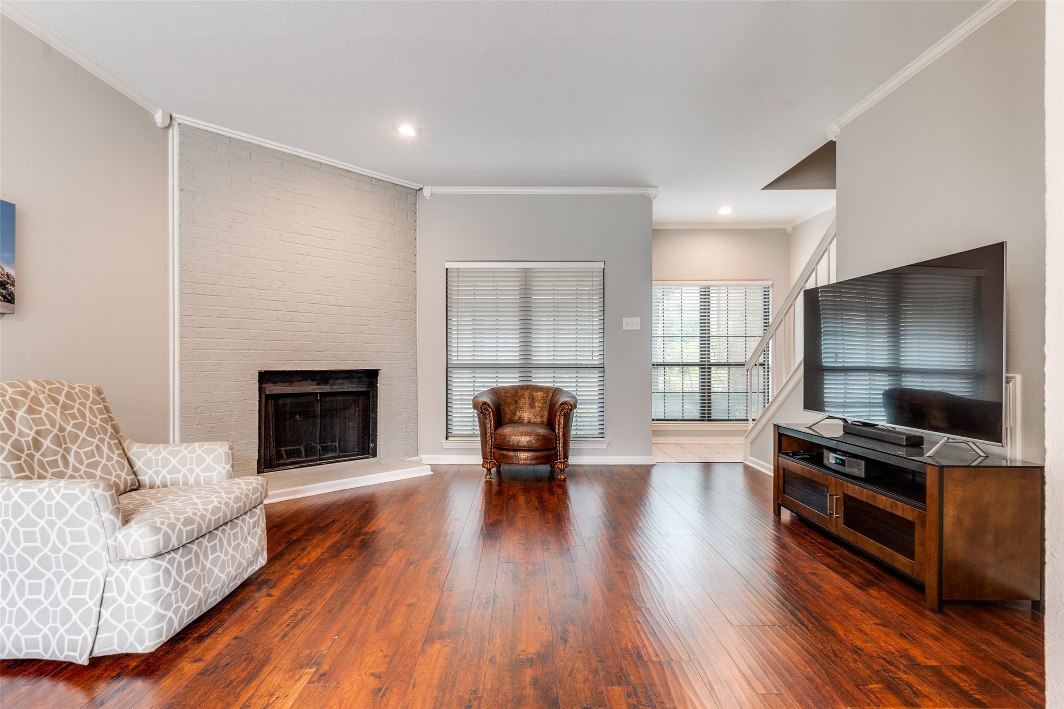 9910 Royal Lane Dallas TX 75231