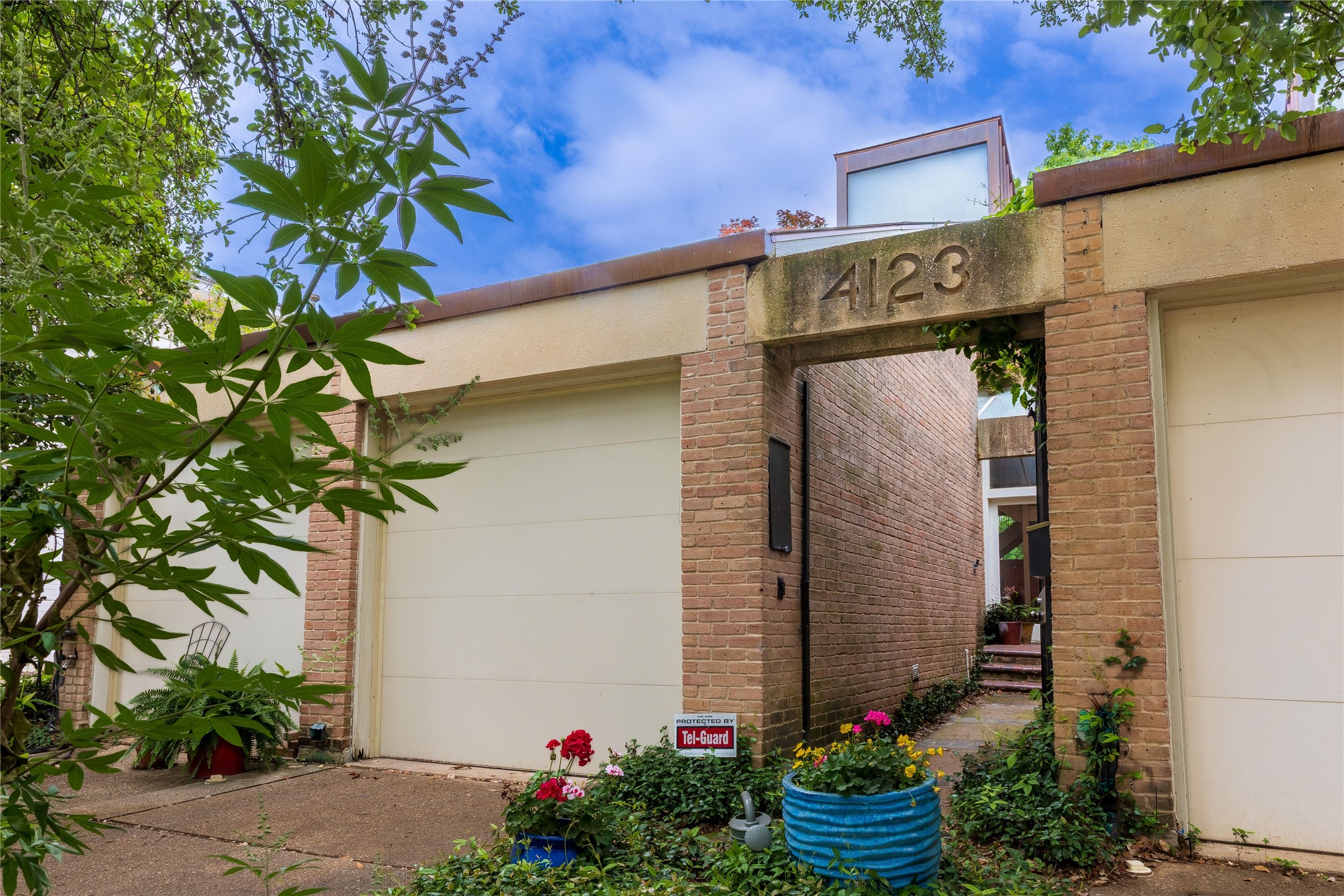 4123 Douglas Avenue Dallas TX 75219