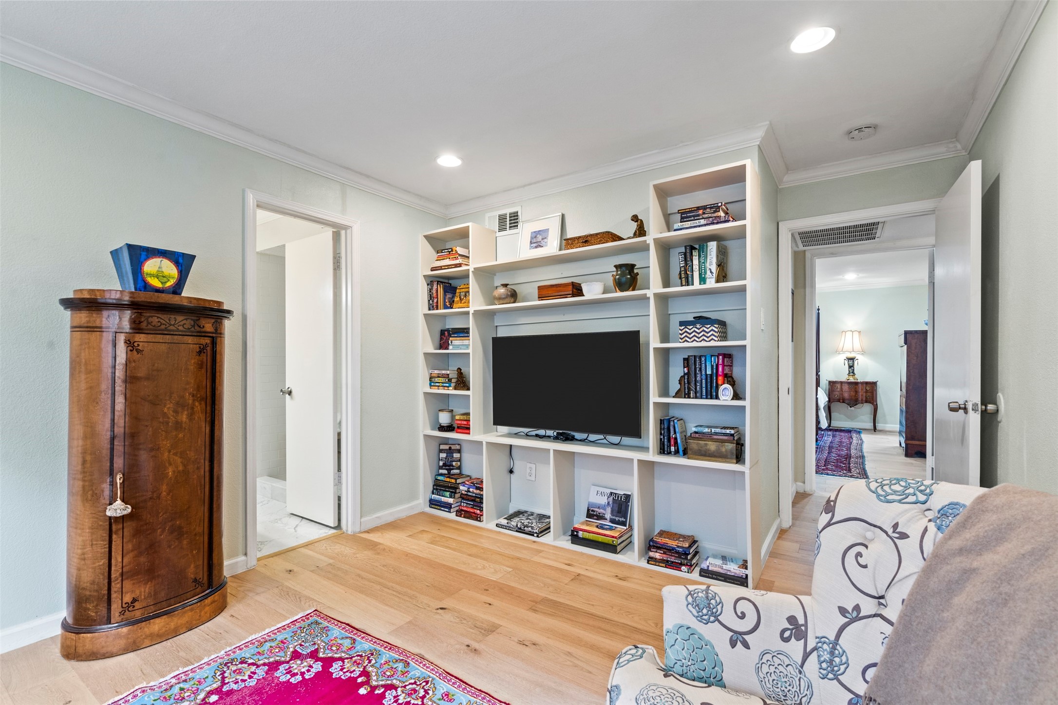 10556 High Hollows Drive Dallas TX 75230