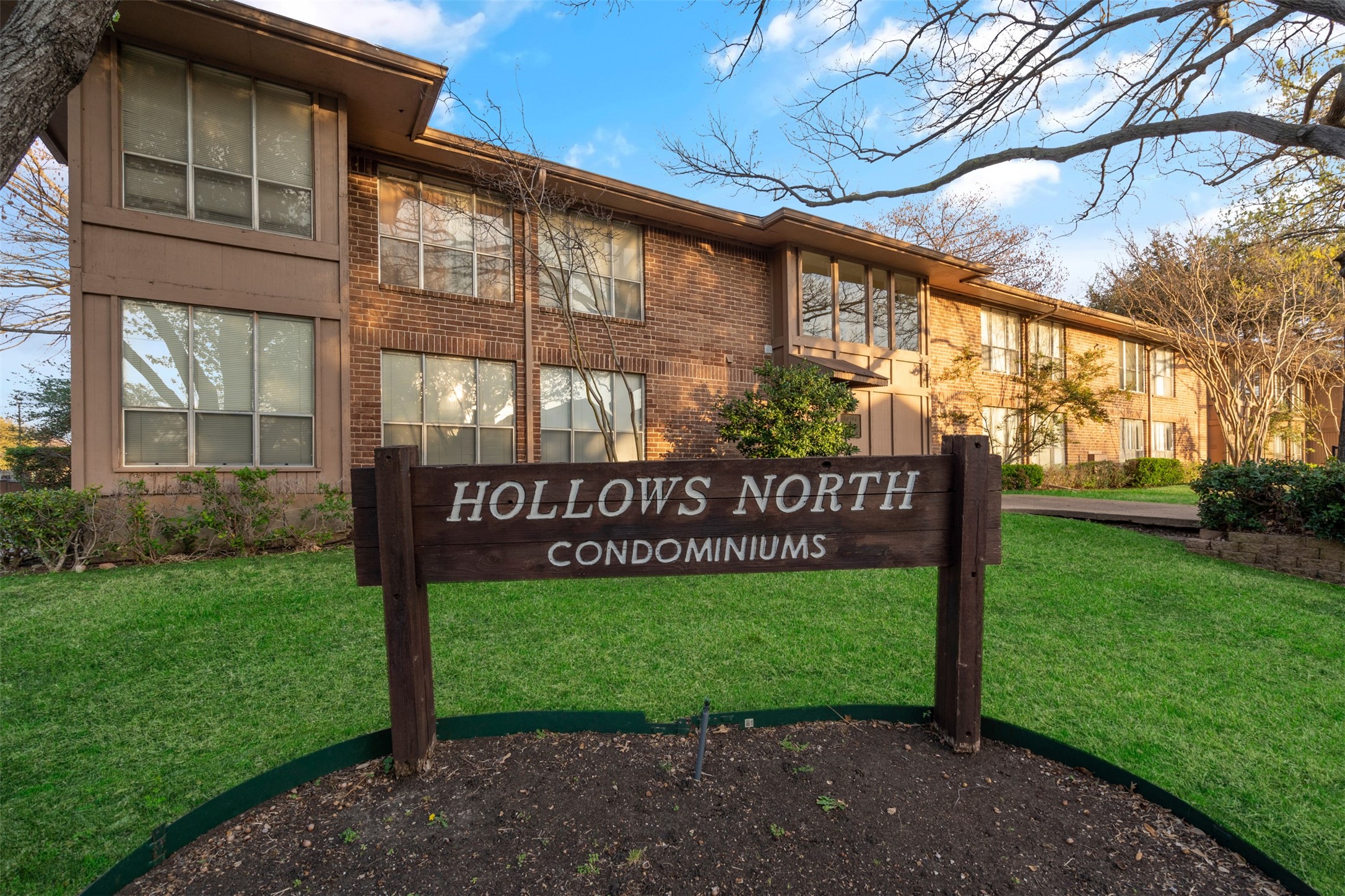 10556 High Hollows Drive Dallas TX 75230
