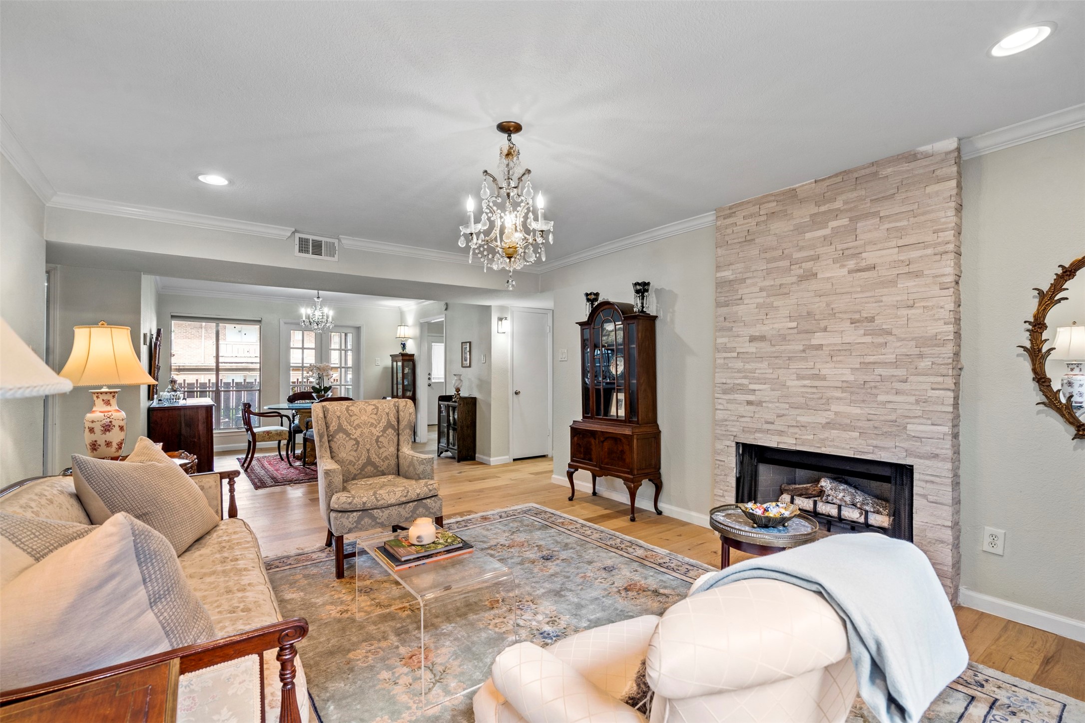 10556 High Hollows Drive Dallas TX 75230