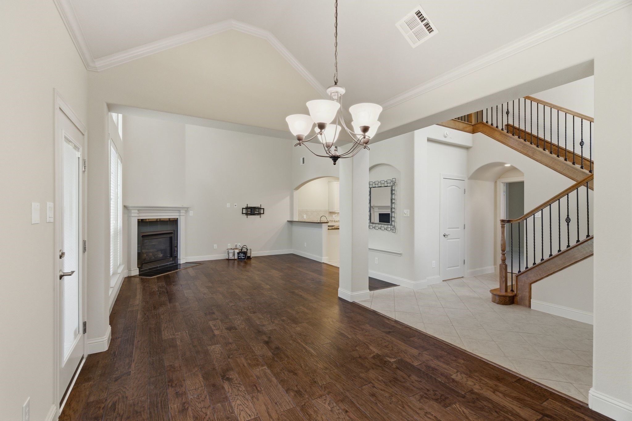 2627 Eagle Drive Grapevine TX 76051