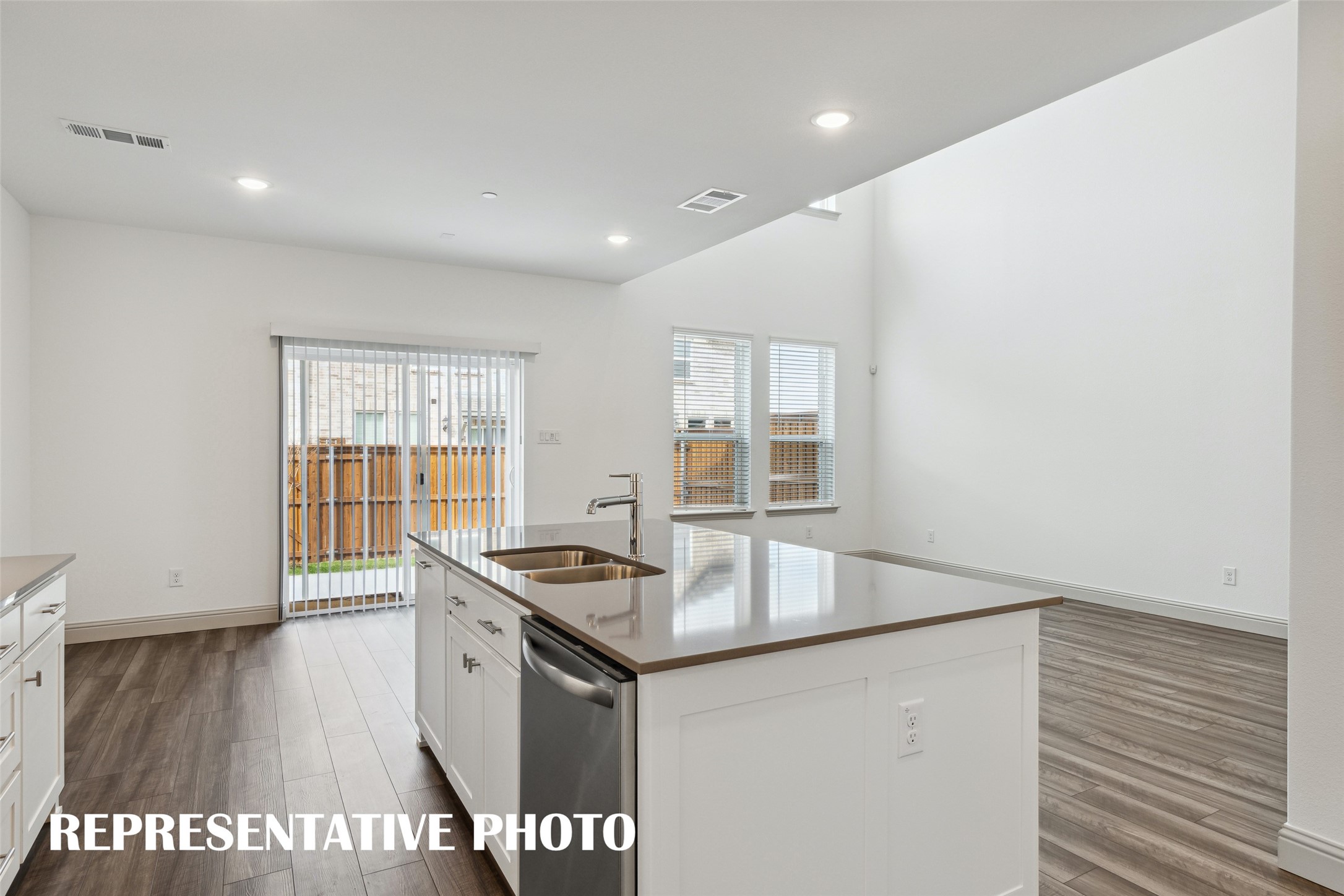 3723 Pierce Lane Grand Prairie TX 75052