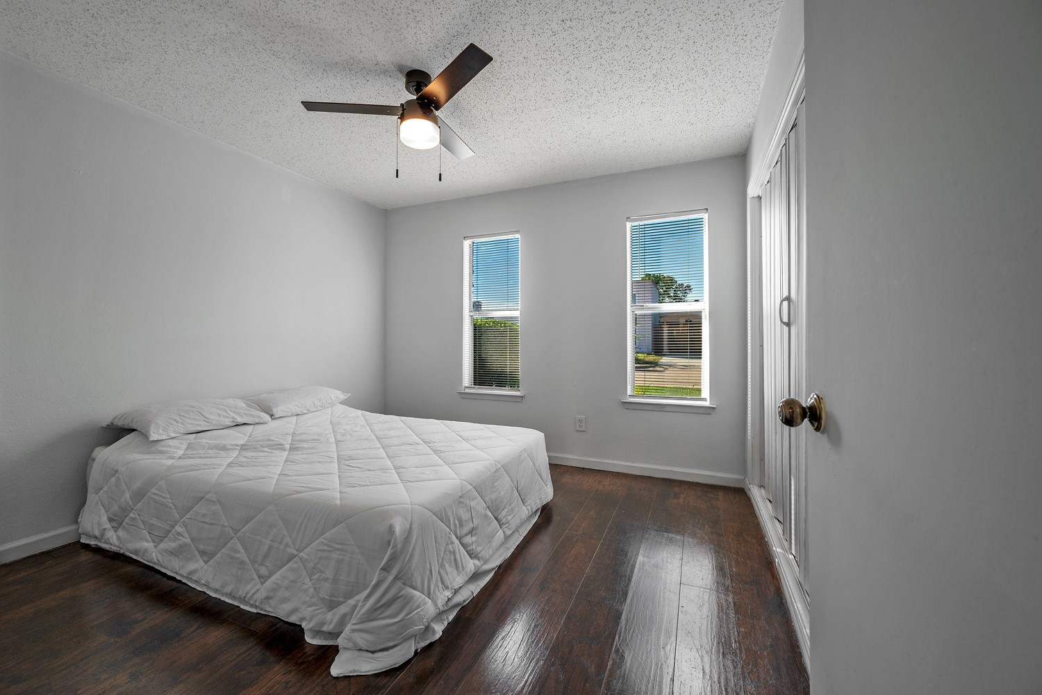 1837 Amber Lane Carrollton TX 75007