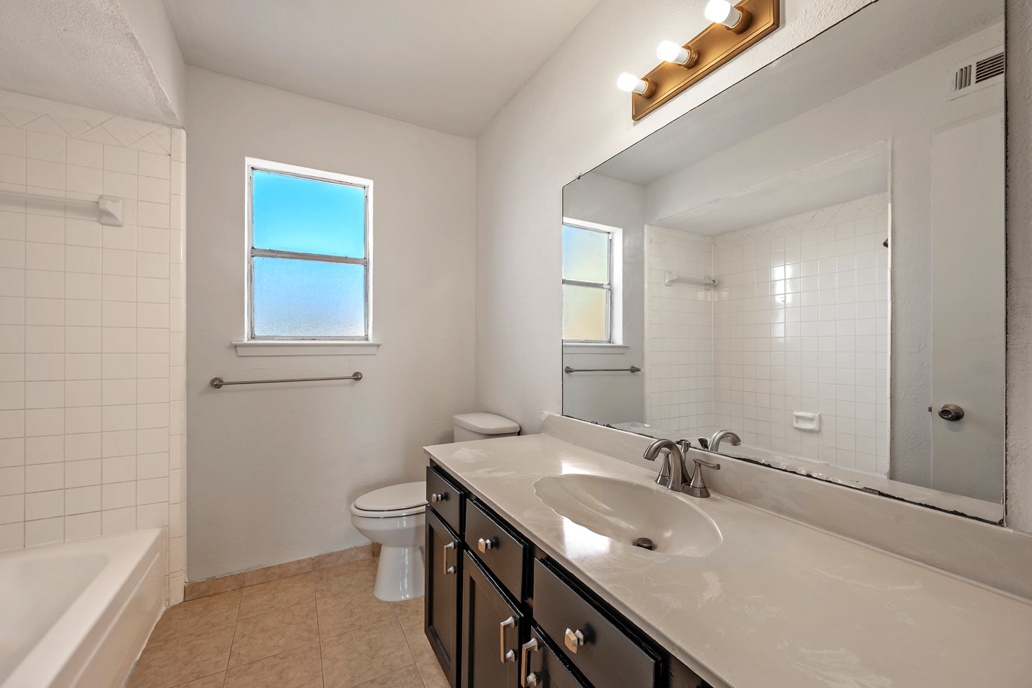 1837 Amber Lane Carrollton TX 75007