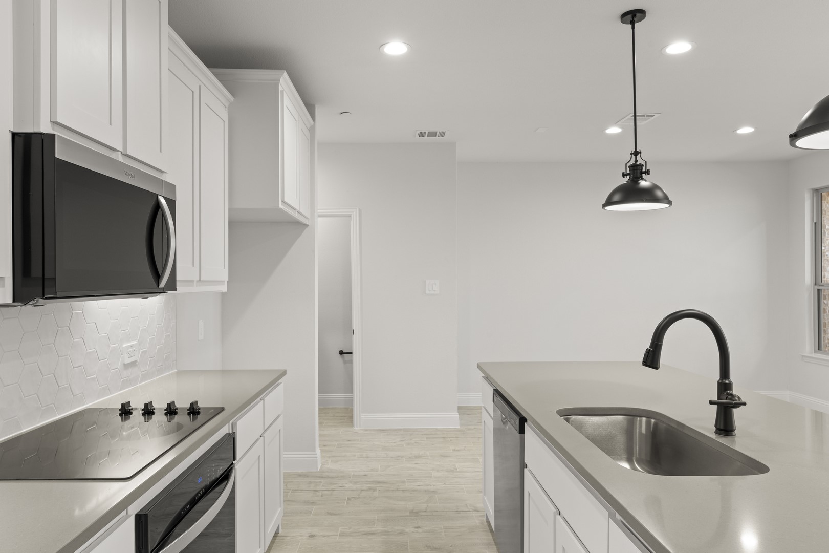 6945 Mustang Isle Drive Dallas TX 75228