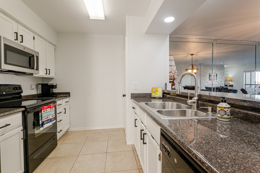 3107 Hells Gate Loop Strawn TX 76475