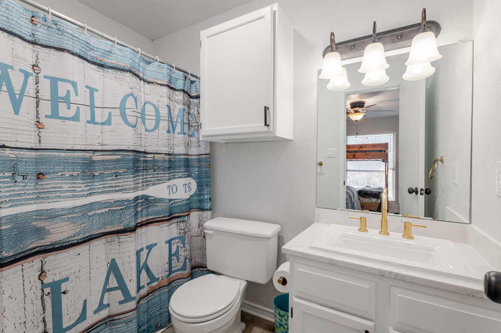 3107 Hells Gate Loop Strawn TX 76475