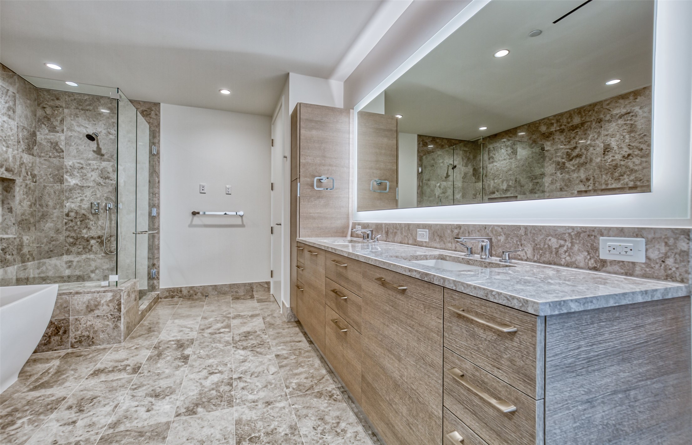 7901 Windrose Avenue Plano TX 75024