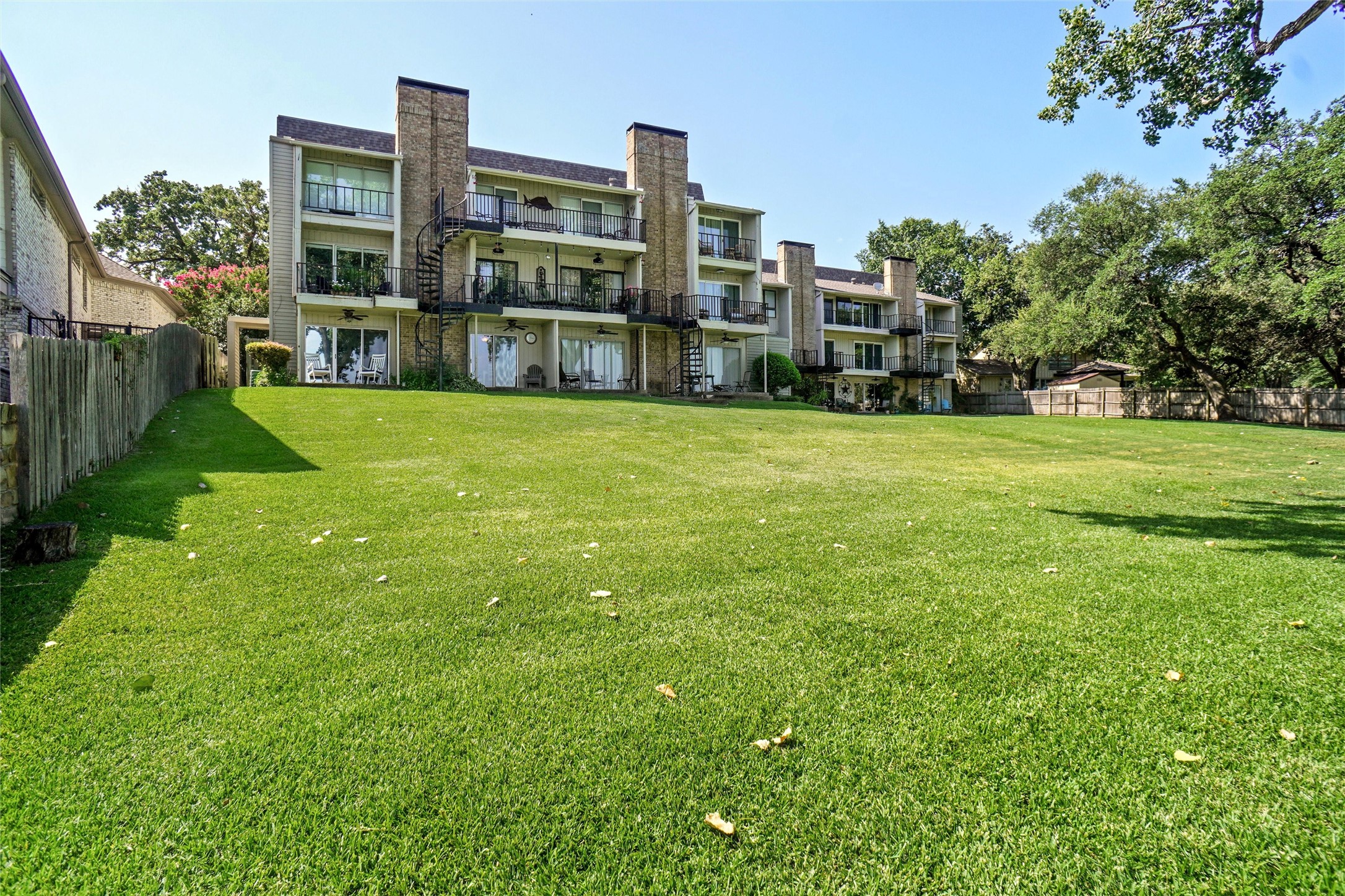 388 Driftwood Court Azle TX 76020