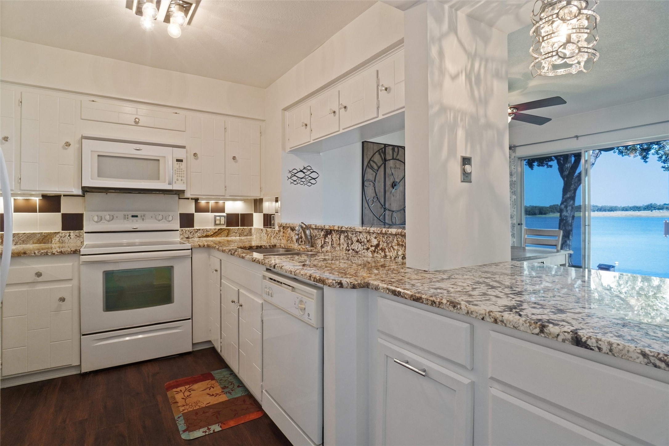 388 Driftwood Court Azle TX 76020