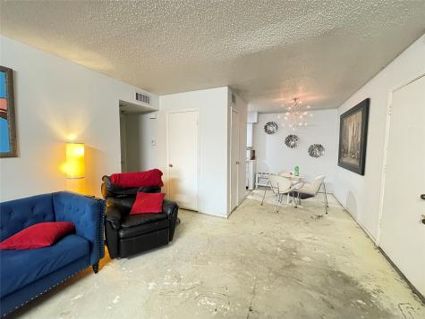 4859 Cedar Springs Road Dallas TX 75219