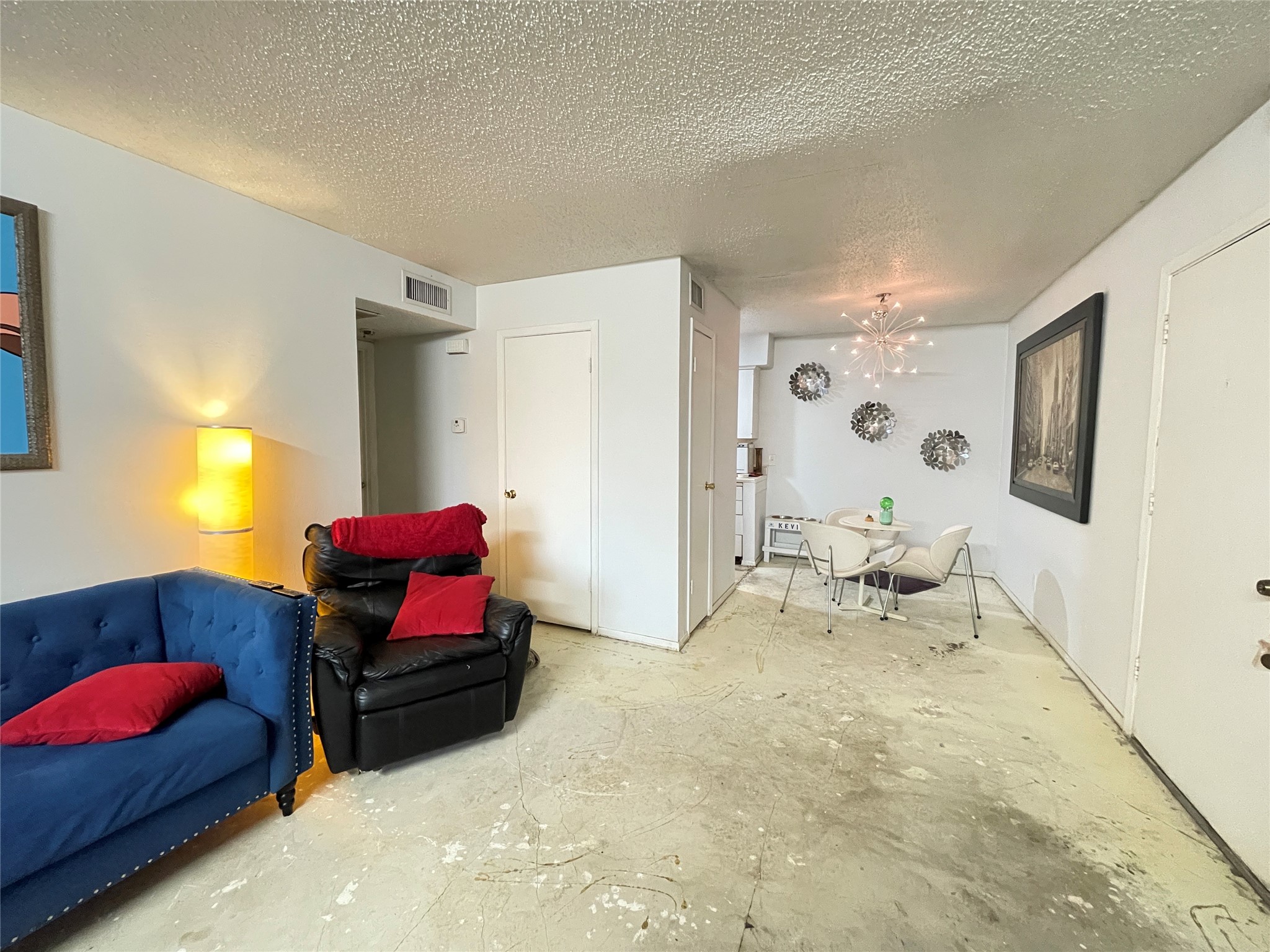 4859 Cedar Springs Road Dallas TX 75219
