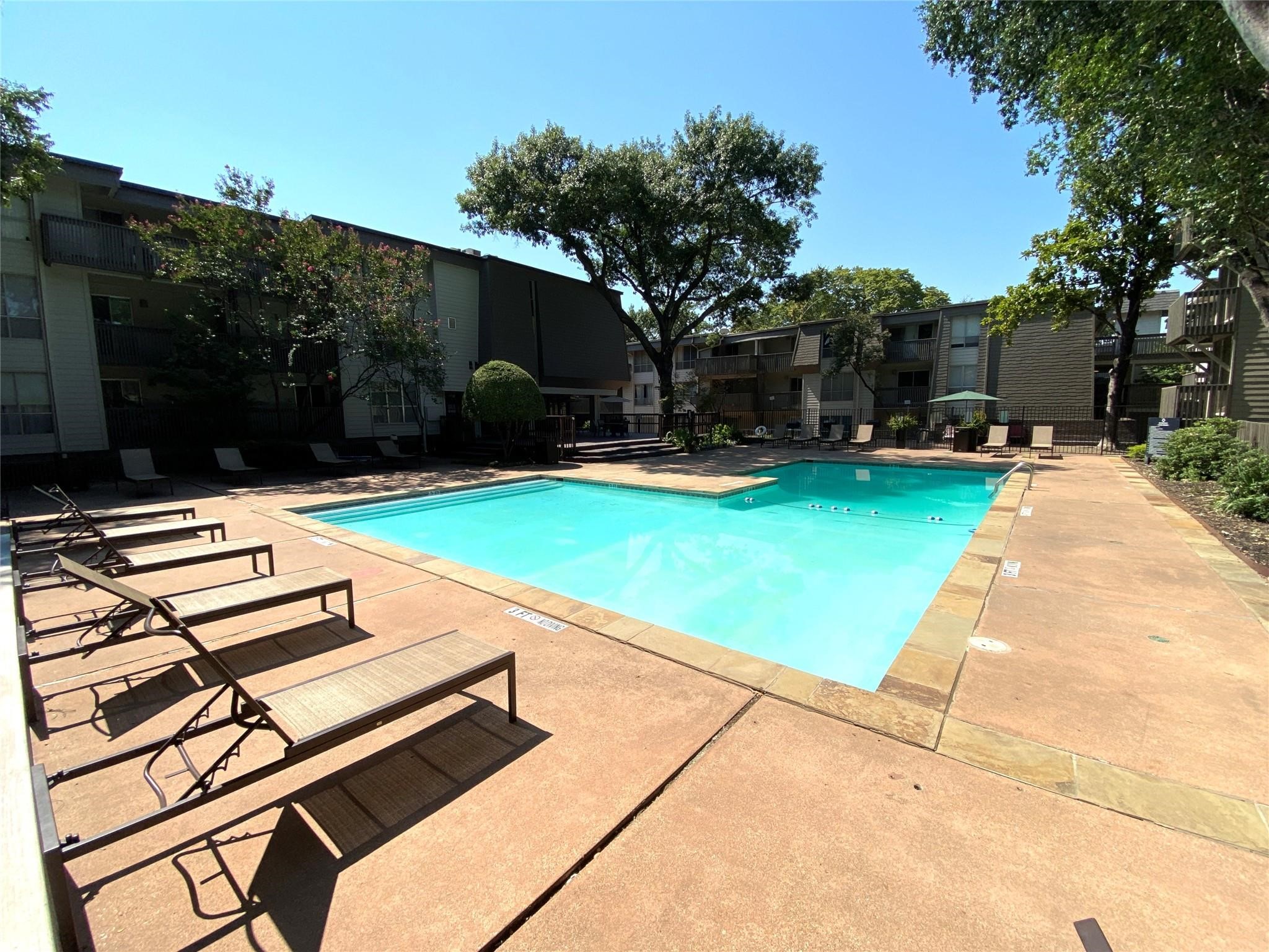 4859 Cedar Springs Road Dallas TX 75219