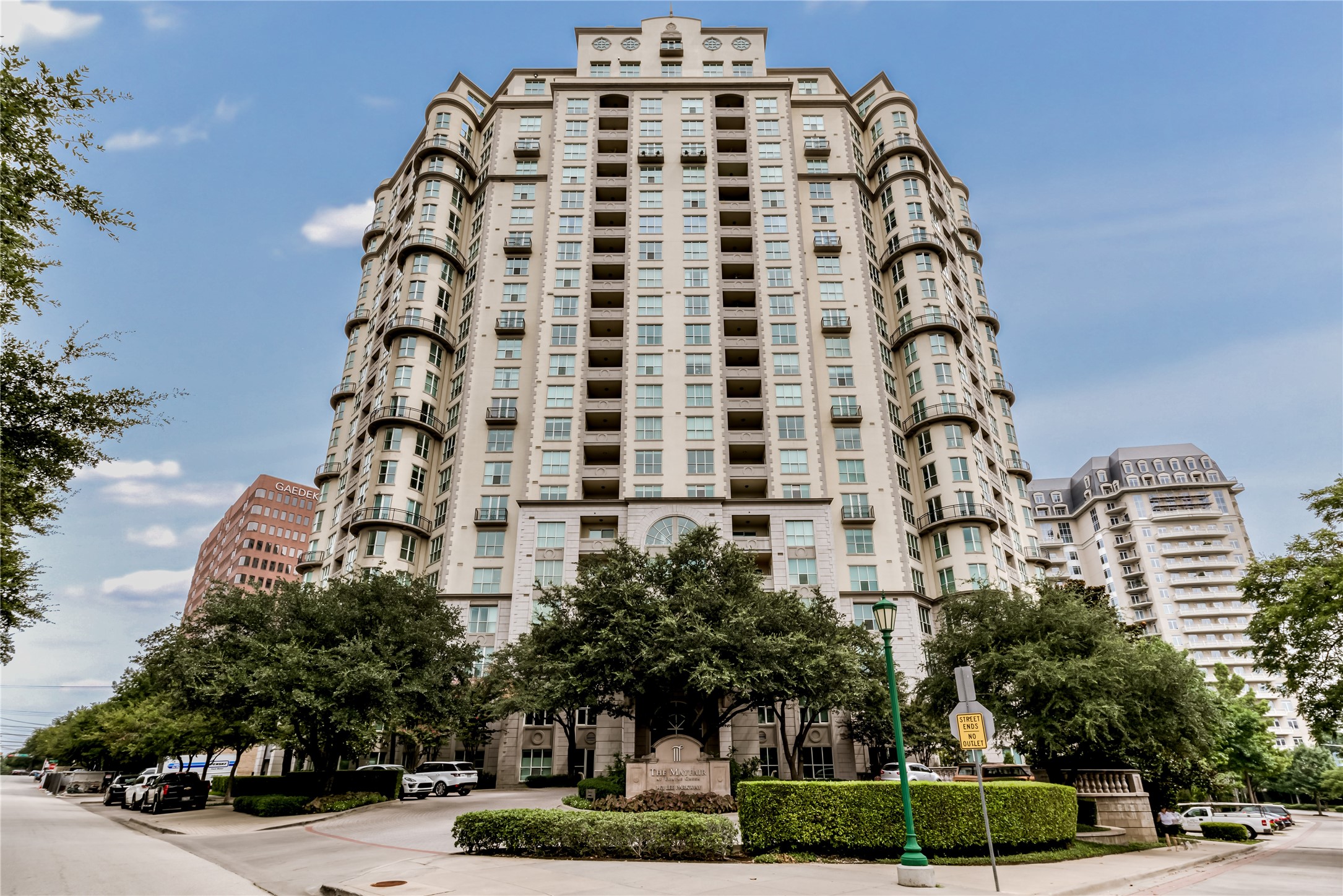 3401 Lee Parkway Dallas TX 75219