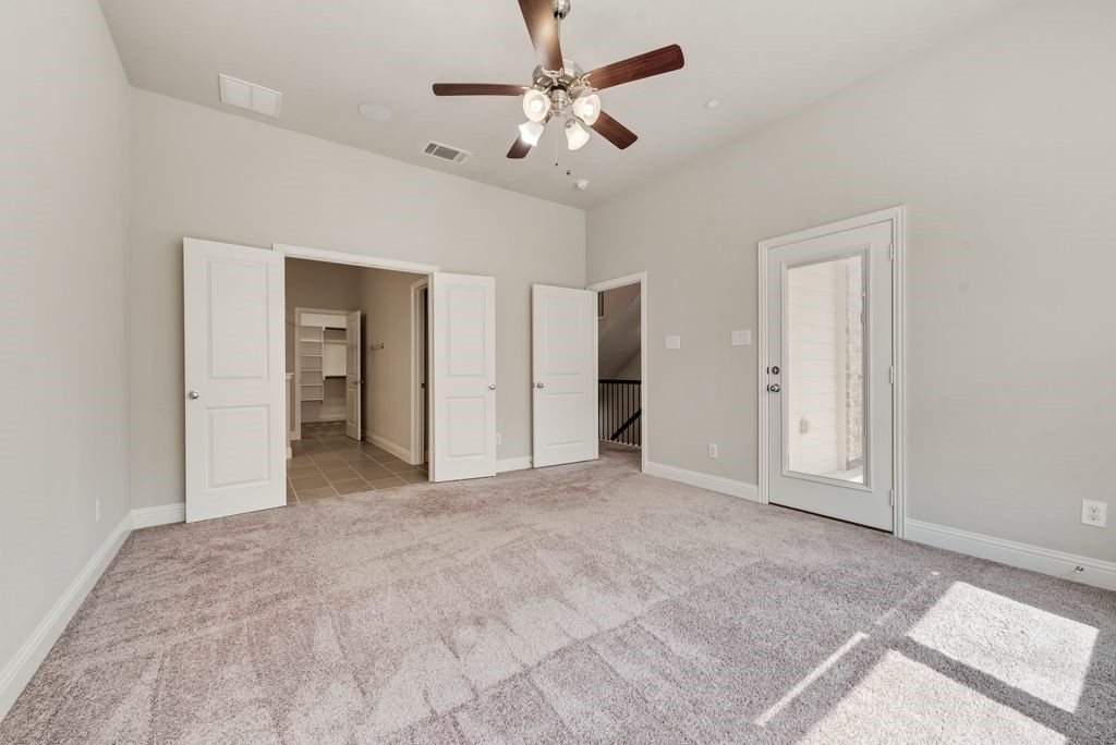 281 Scotia Street Lewisville TX 75056