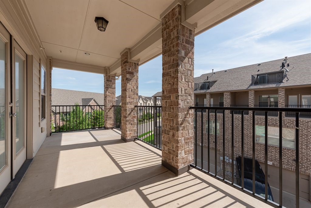281 Scotia Street Lewisville TX 75056