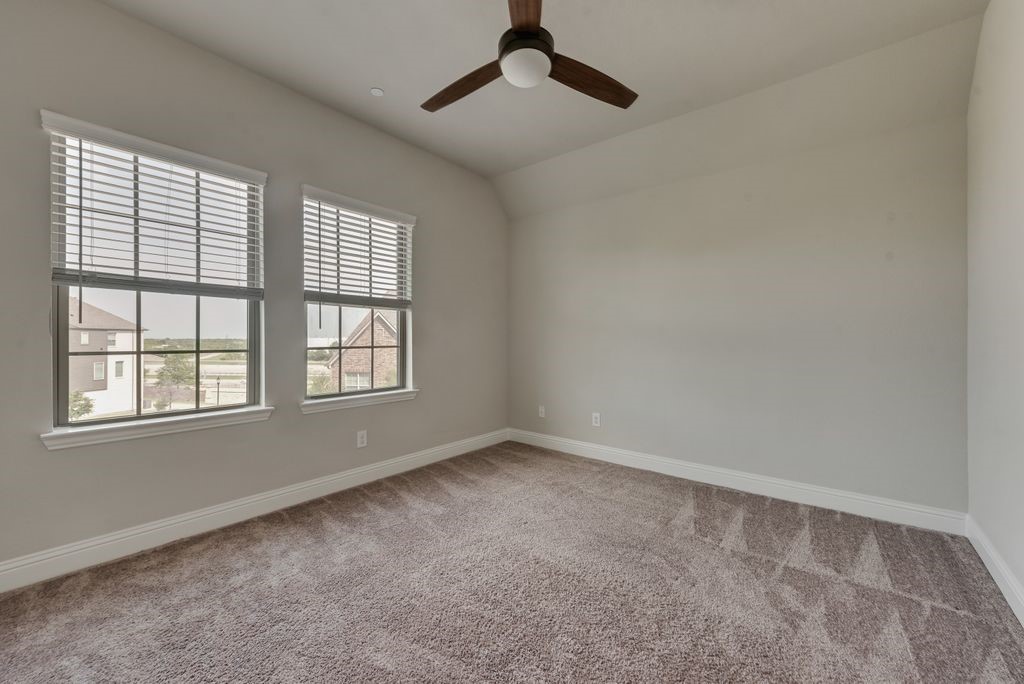 281 Scotia Street Lewisville TX 75056