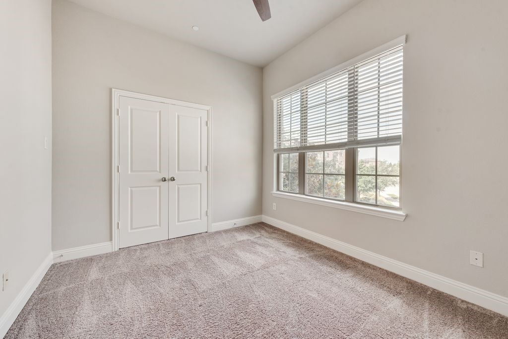281 Scotia Street Lewisville TX 75056