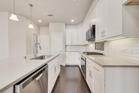 281 Scotia Street Lewisville TX 75056