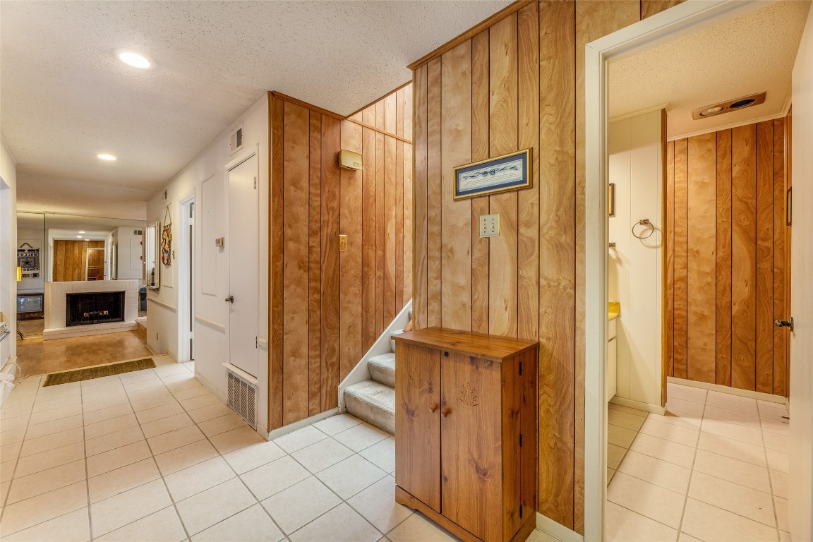 9801 Smokefeather Lane Dallas TX 75243