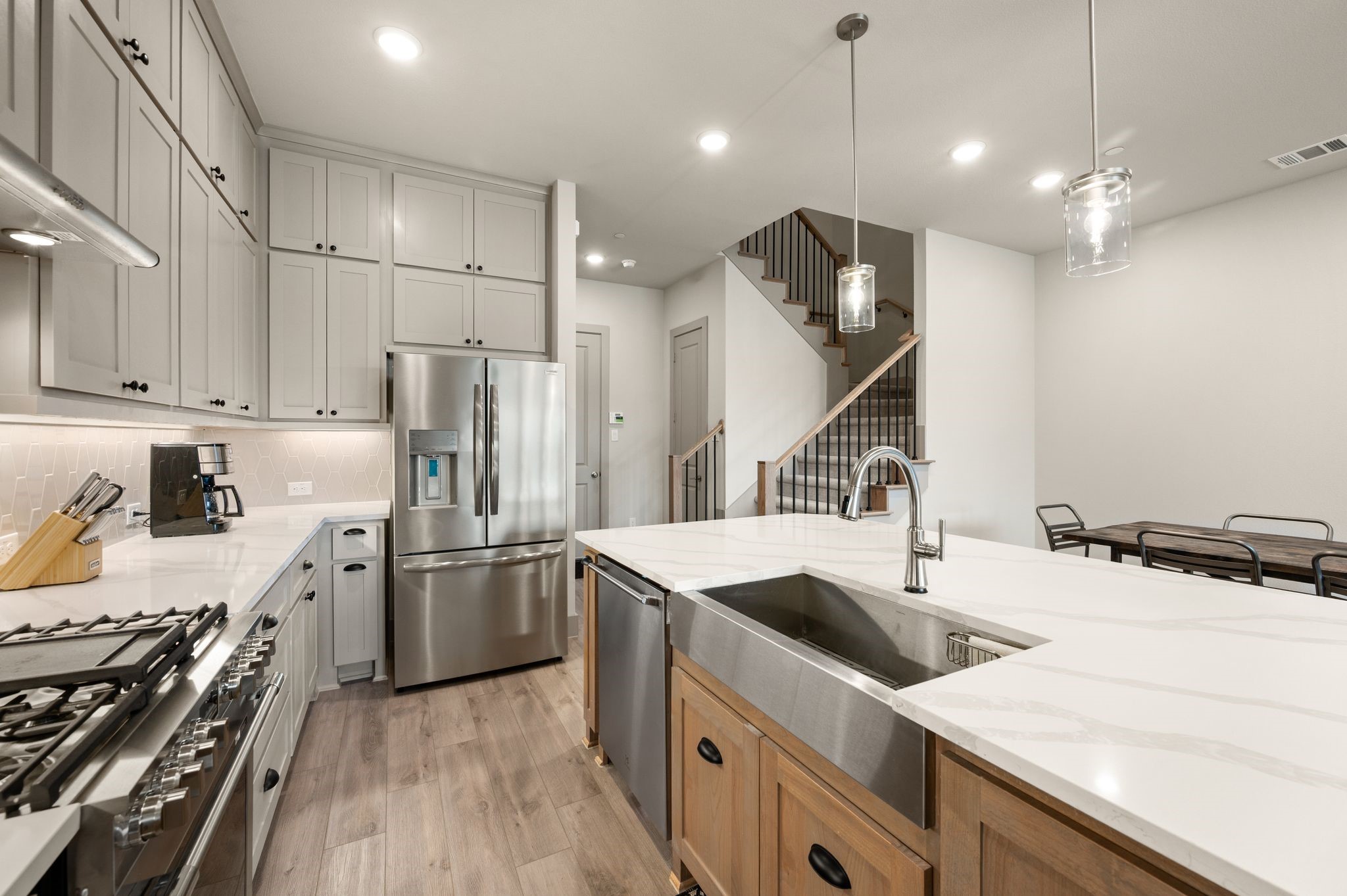 1832 Wittington Place Farmers Branch TX 75234