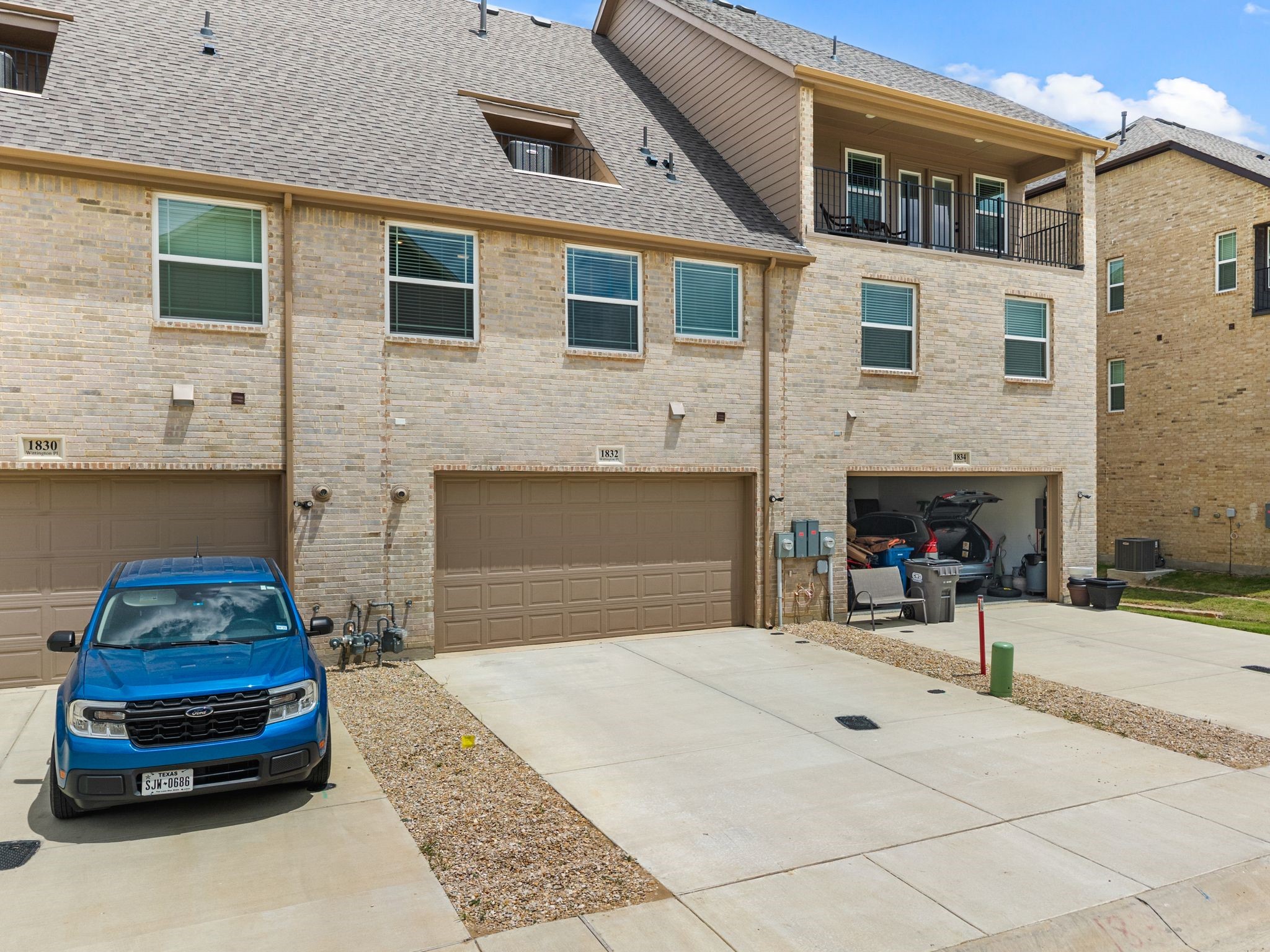 1832 Wittington Place Farmers Branch TX 75234