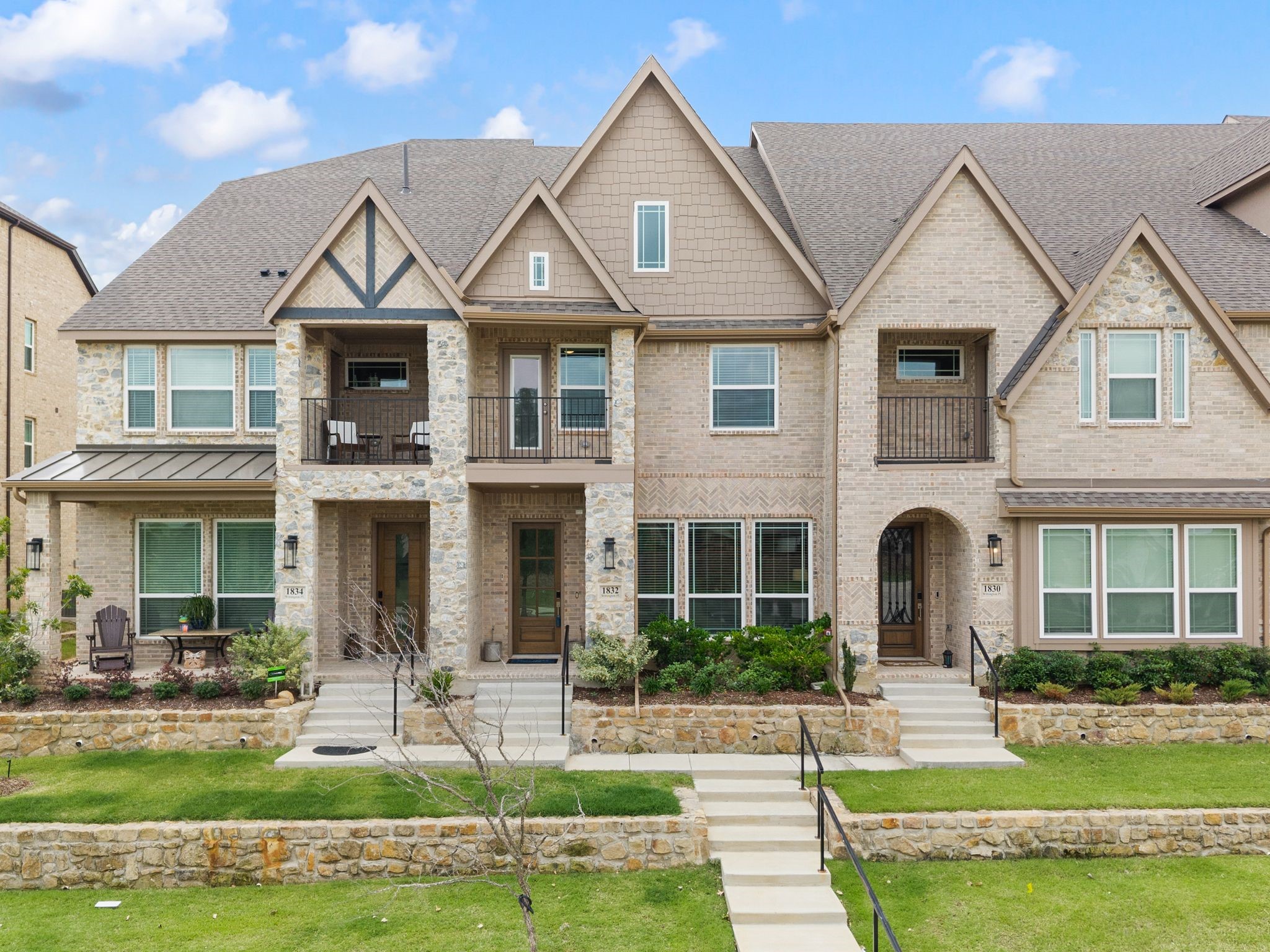 1832 Wittington Place Farmers Branch TX 75234