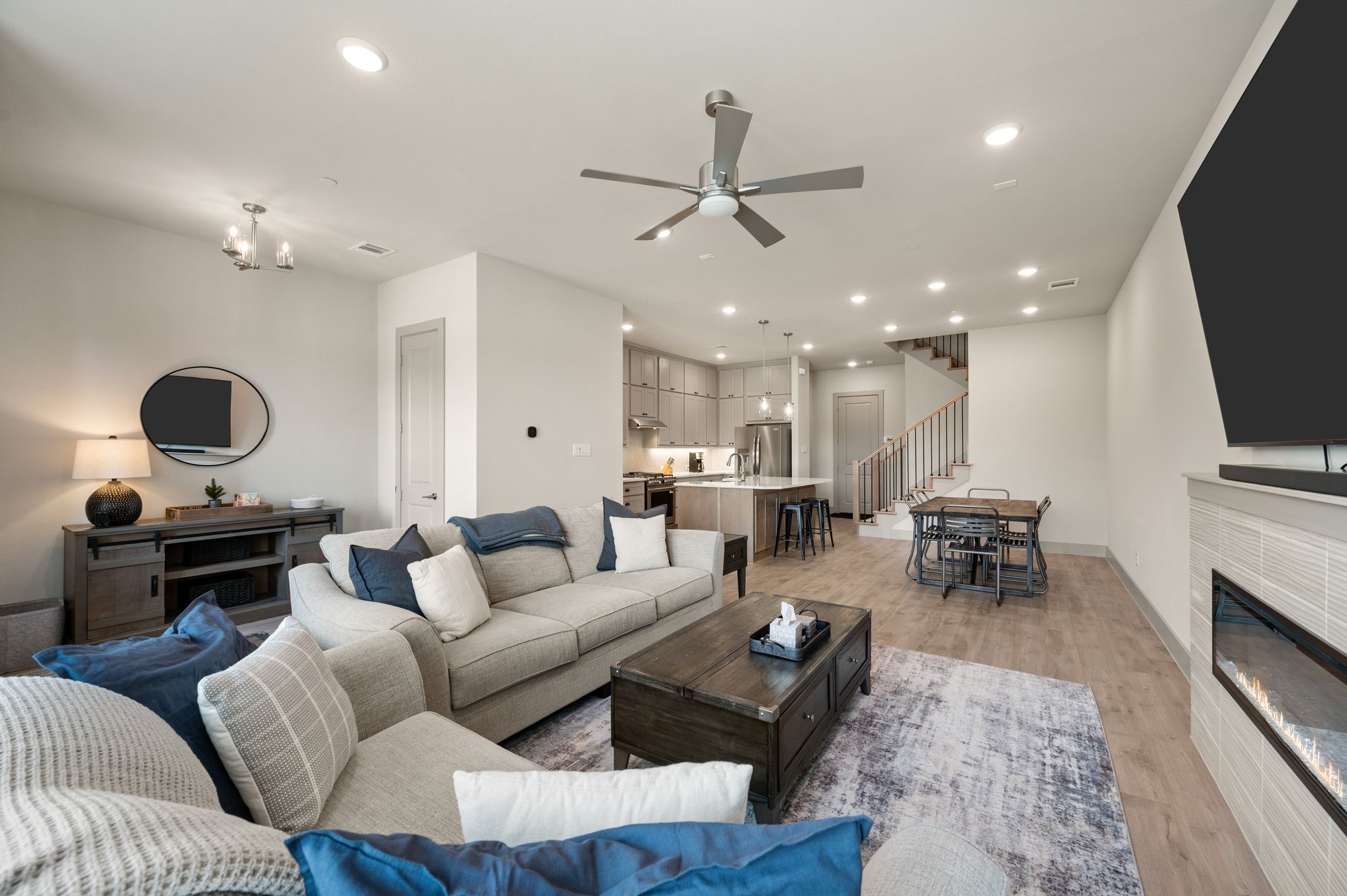 1832 Wittington Place Farmers Branch TX 75234