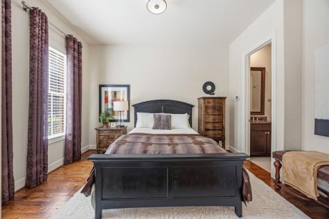 2174 Aylesport Drive Dallas TX 75201