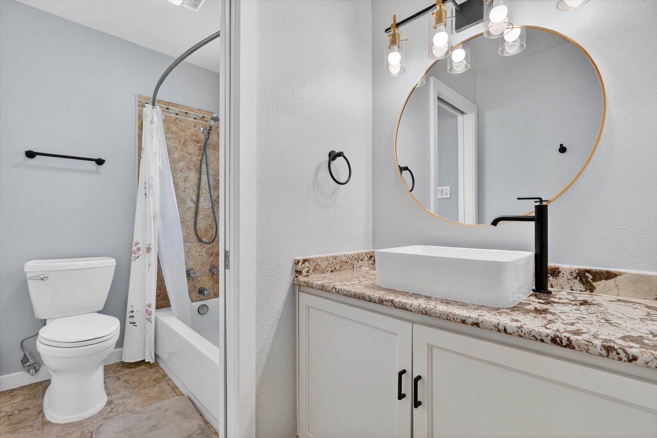 2613 Mccart Avenue Fort Worth TX 76110