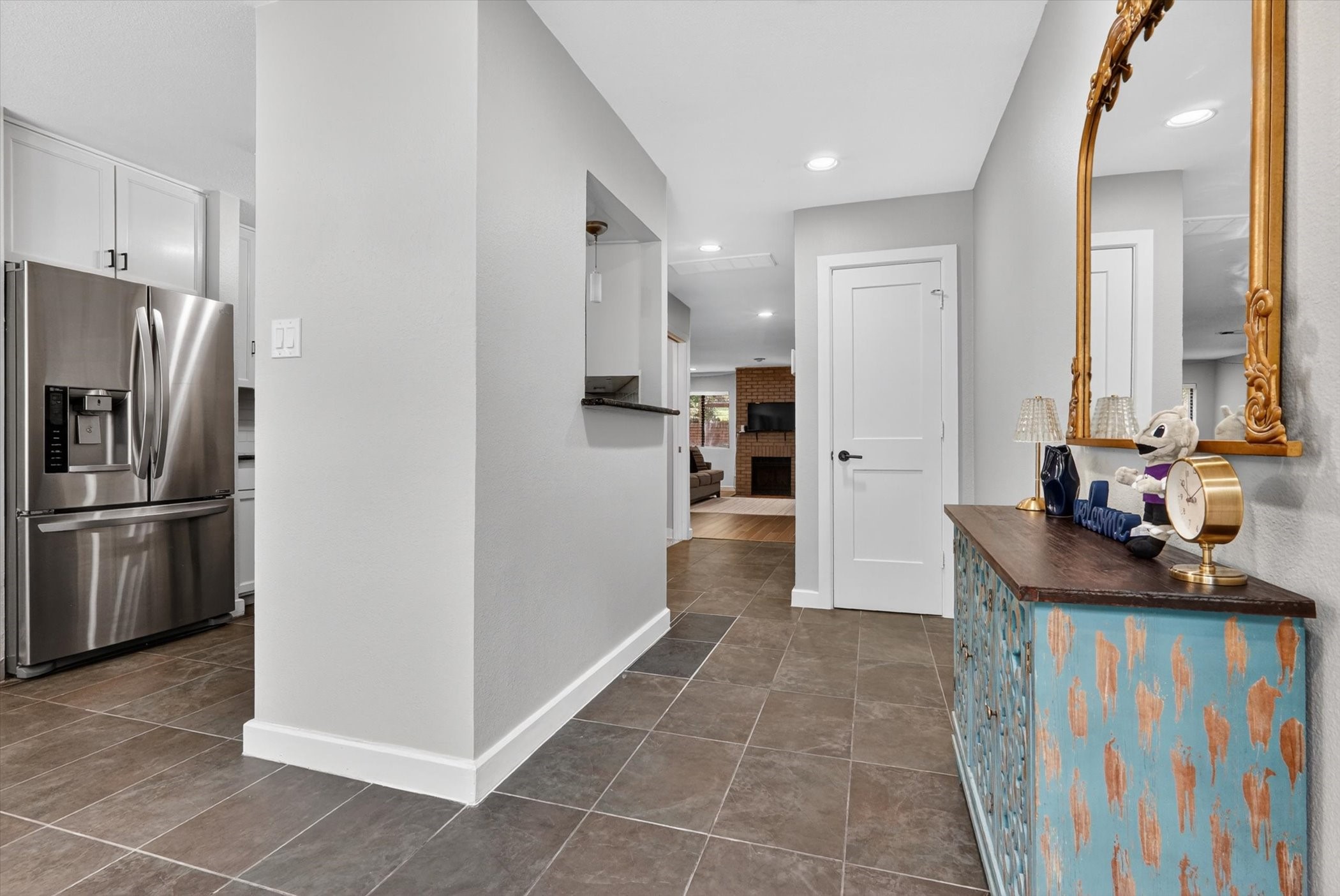 2613 Mccart Avenue Fort Worth TX 76110