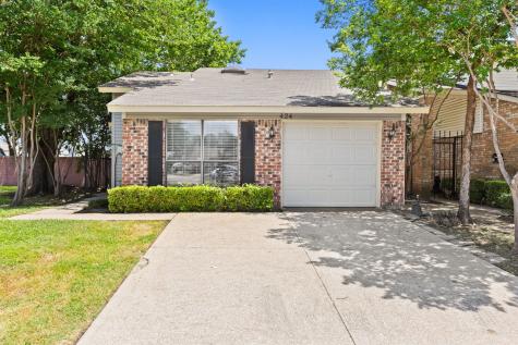 424 Menlo Park Drive Garland TX 75043