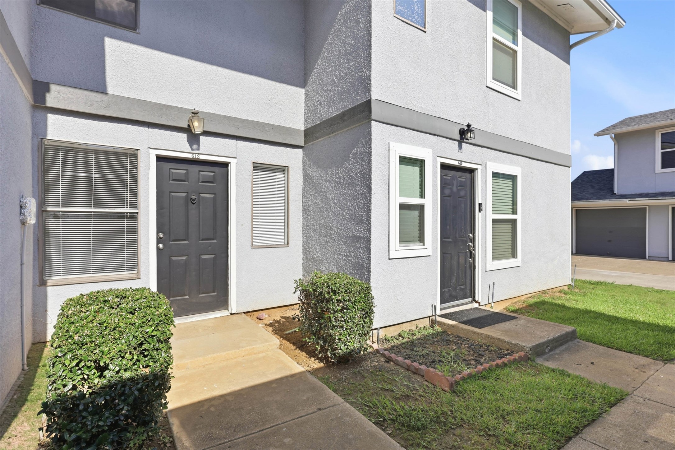 612 Ridgeline Drive Hurst TX 76053