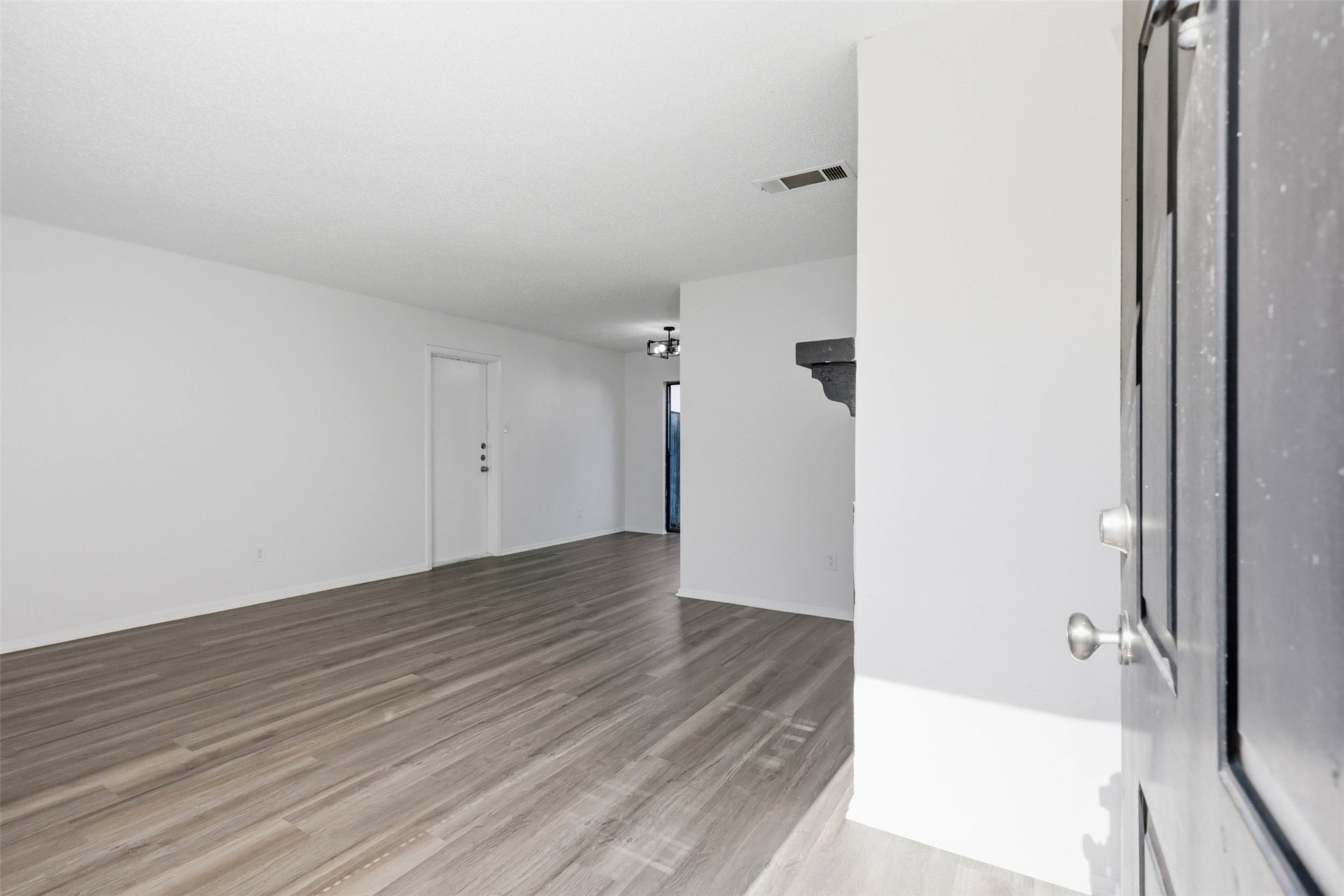 612 Ridgeline Drive Hurst TX 76053